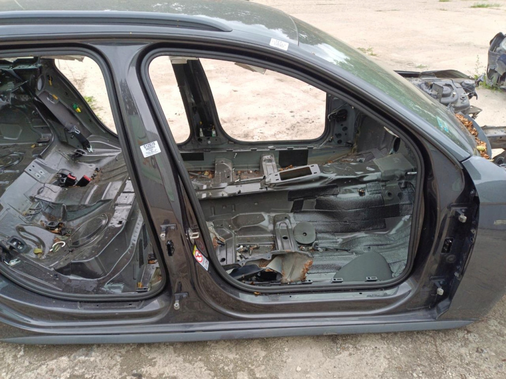 AUDI A4 B8 ĆWIARTKA PRÓG SŁUPEK PRAWY