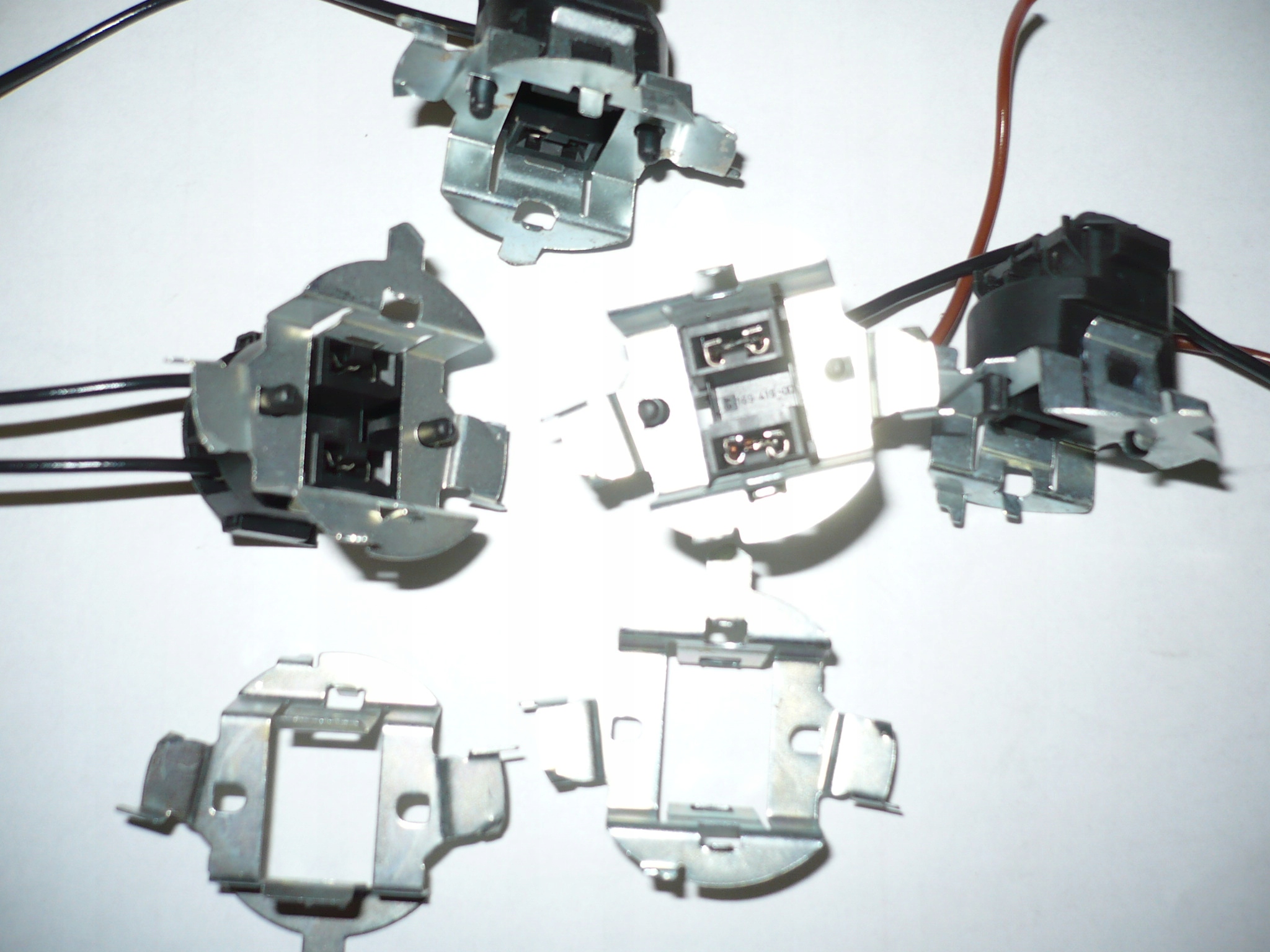 OPEL ASTRA III H INSIGNIA A OPRAWKA ADAPTER ŻARÓWKI H7 HELLA