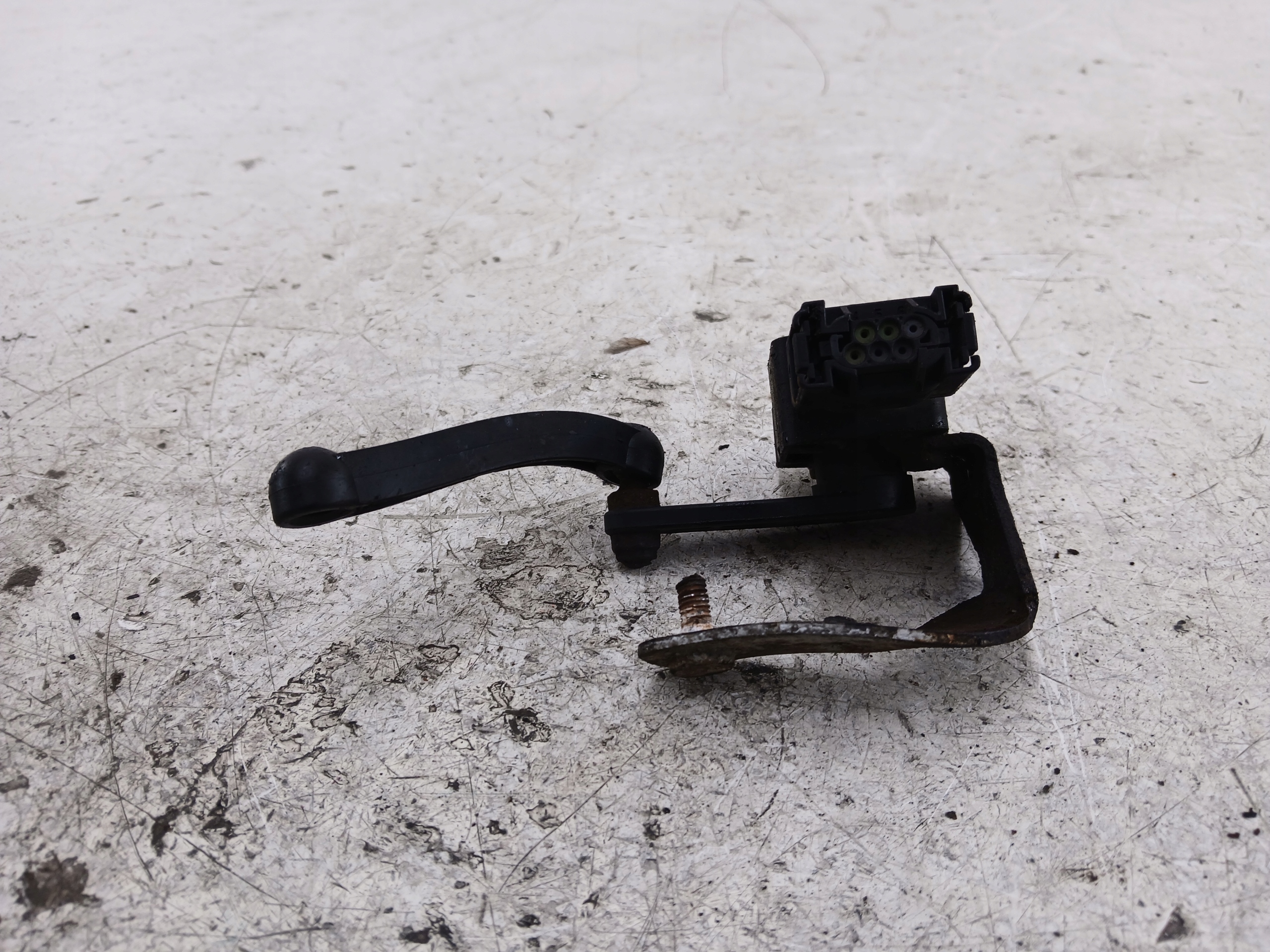 BMW E60 E61 E65 E70 E53 sensor levelling of the lights XENON 6763736