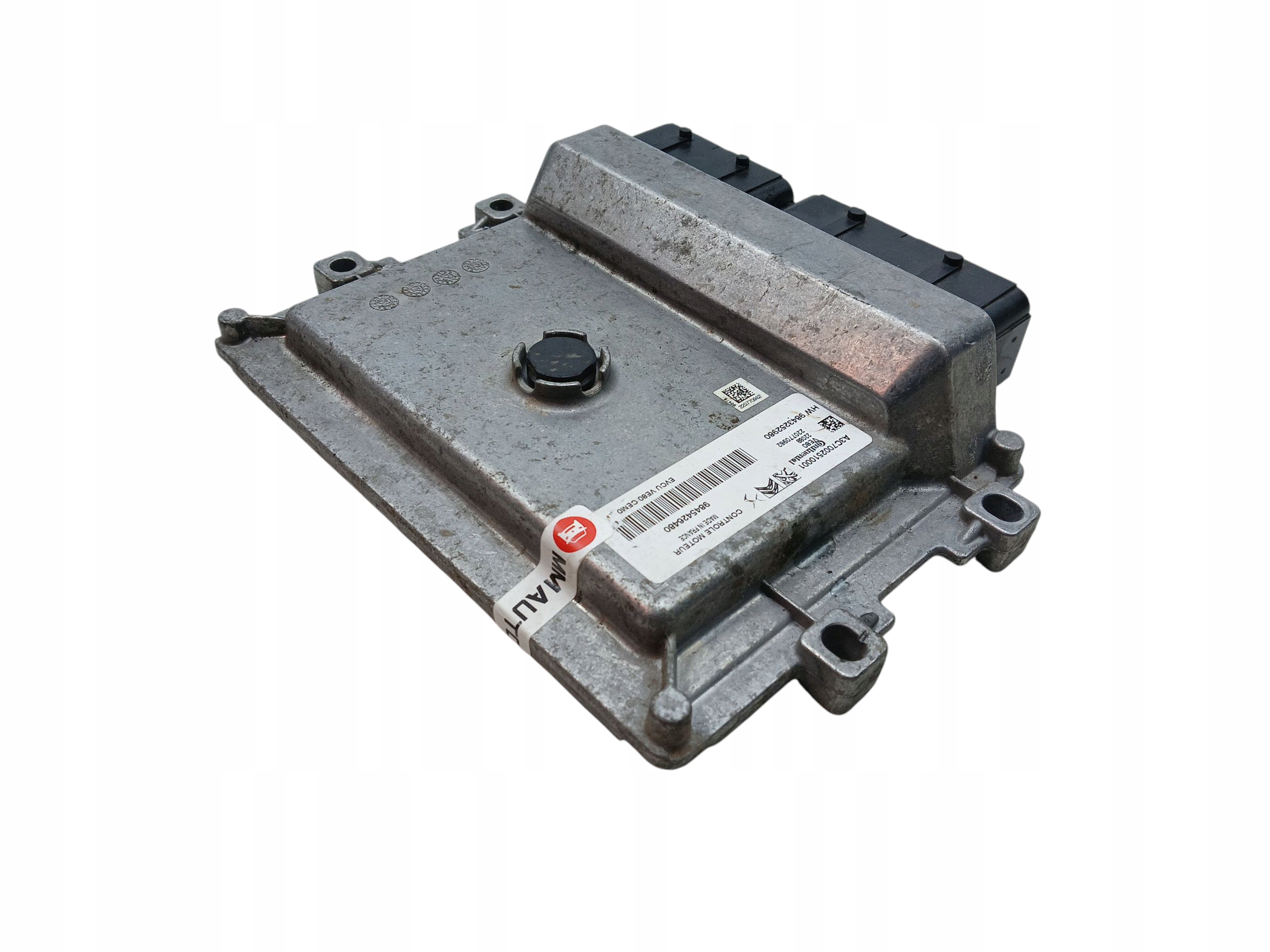 computer of the engine PEUGEOT e-208 II E-C4 III 9845426480 9843252980