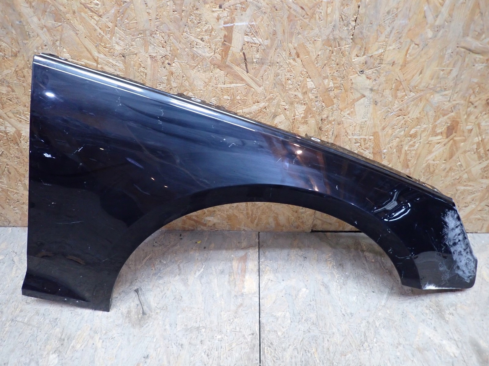fender right front front AUDI A4 B9 8W 2015-2019R 8W0821106A