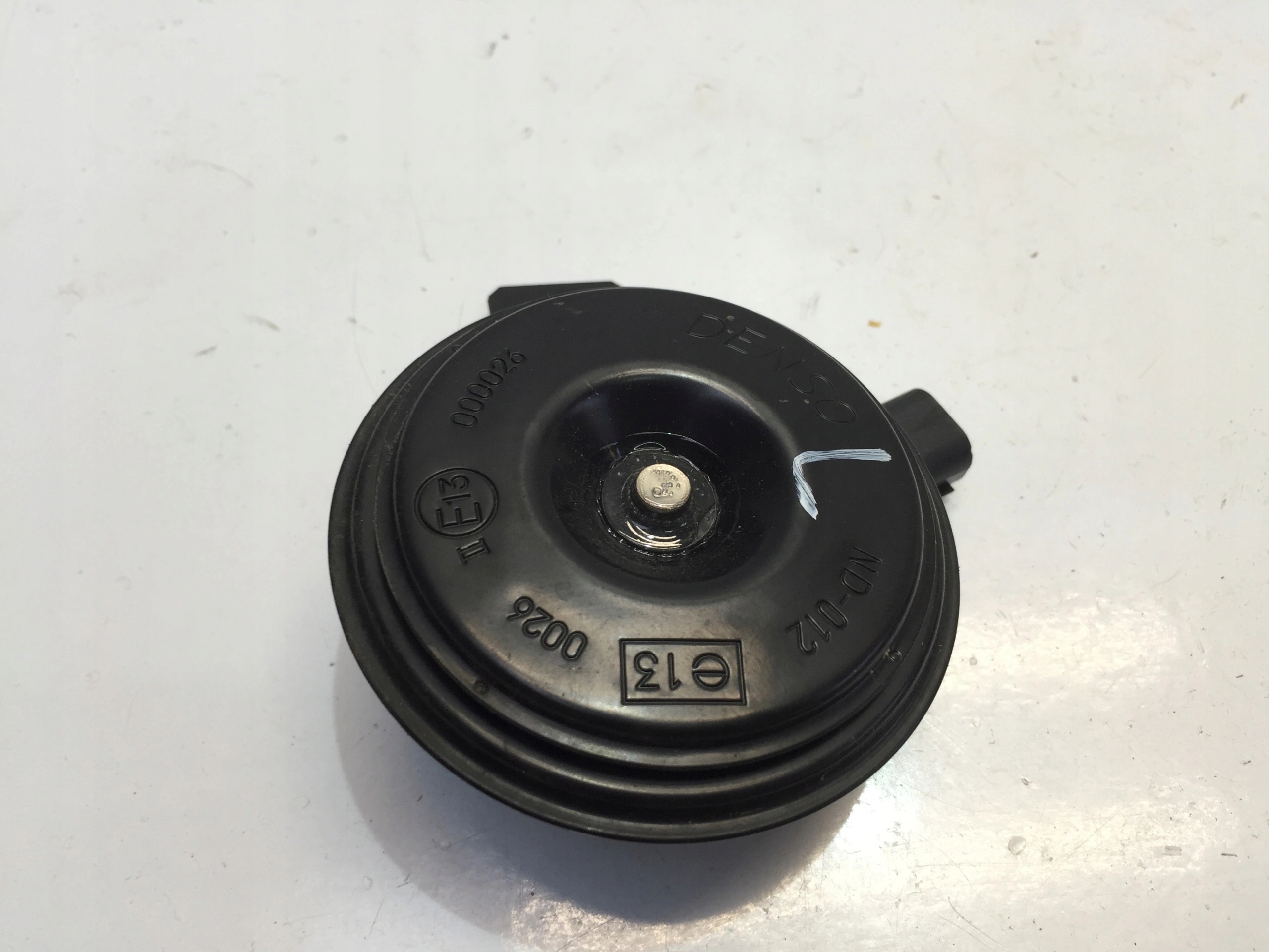 HONDA JAZZ V 2021 KLAKSON LEWY HM273300-0700