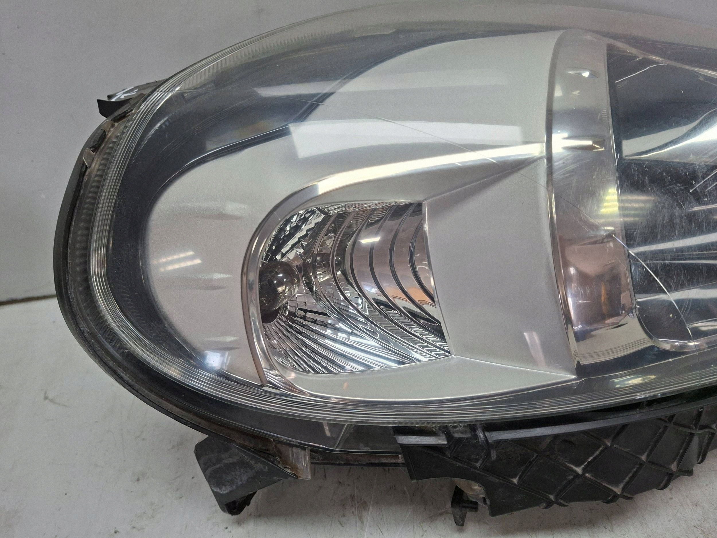 light front right 89102045 FIAT PUNTO EVO 2009