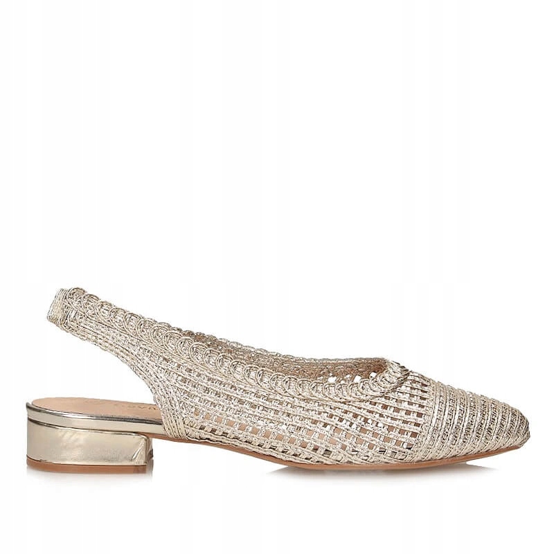 Dámské lodičky T.Sokolski Sr L26-147 Gold zlaté sandály s plochým podpatkem