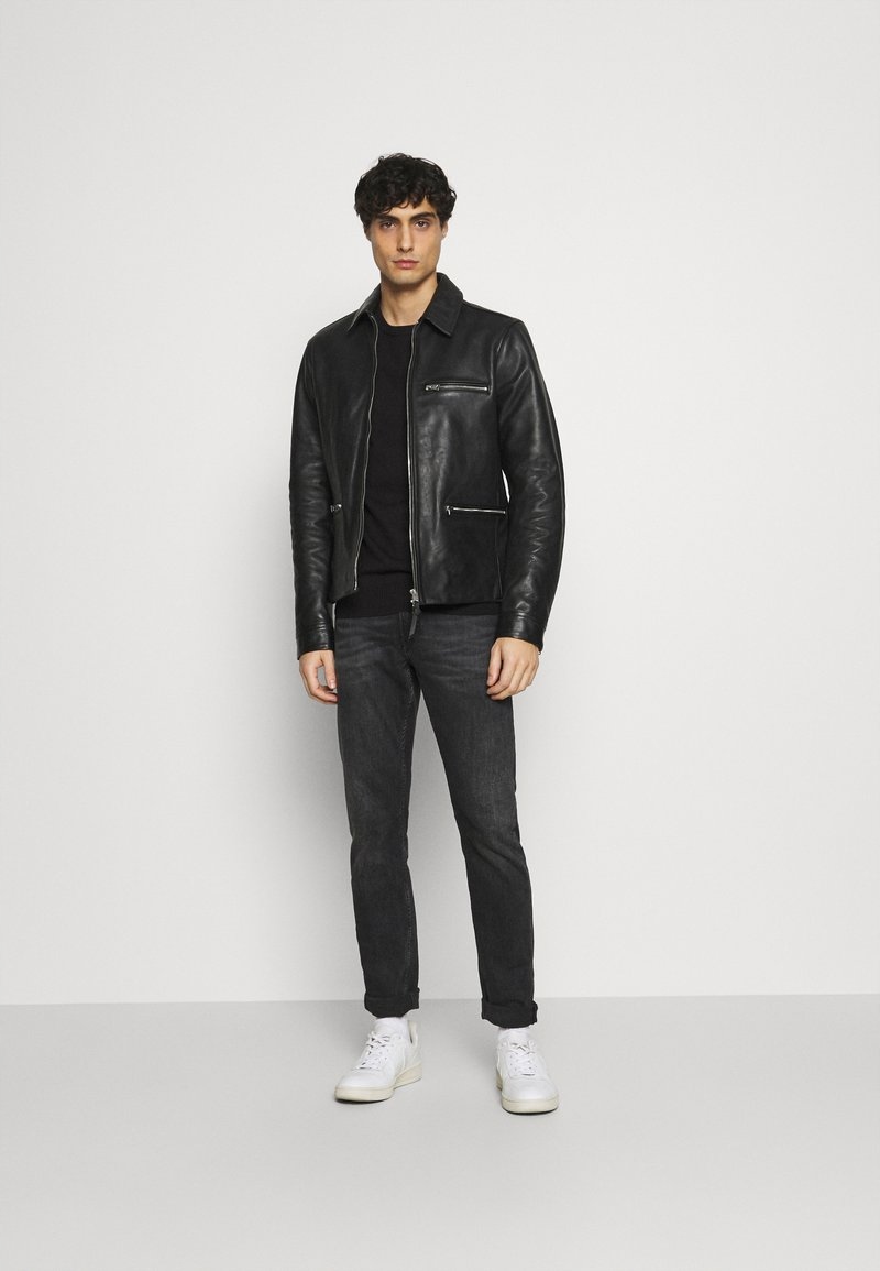 Sweter Lyle & Scott M Linia regular