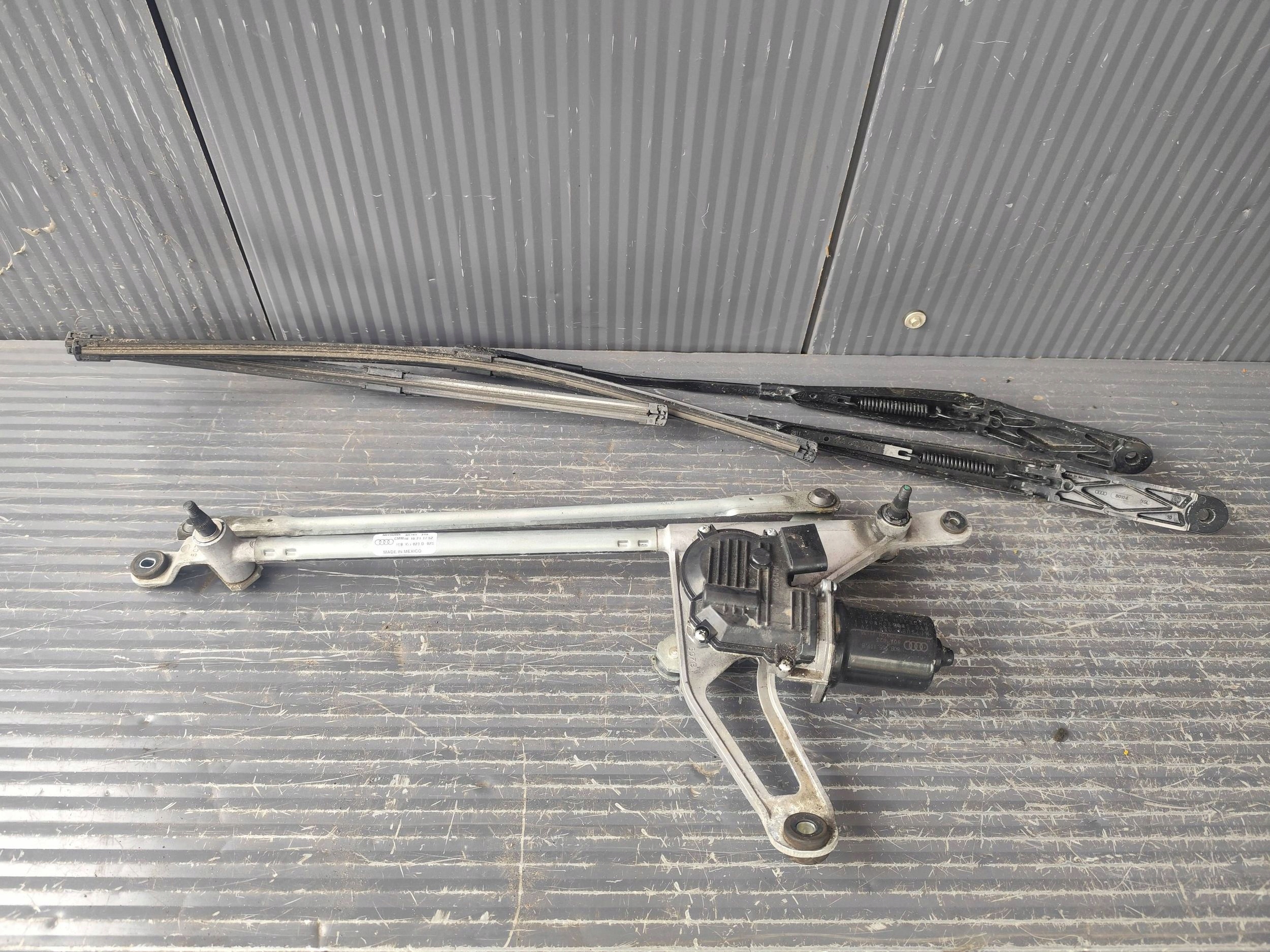 AUDI Q5 80A Mécanisme Bras essuie glace KOMPLET 80B955023D