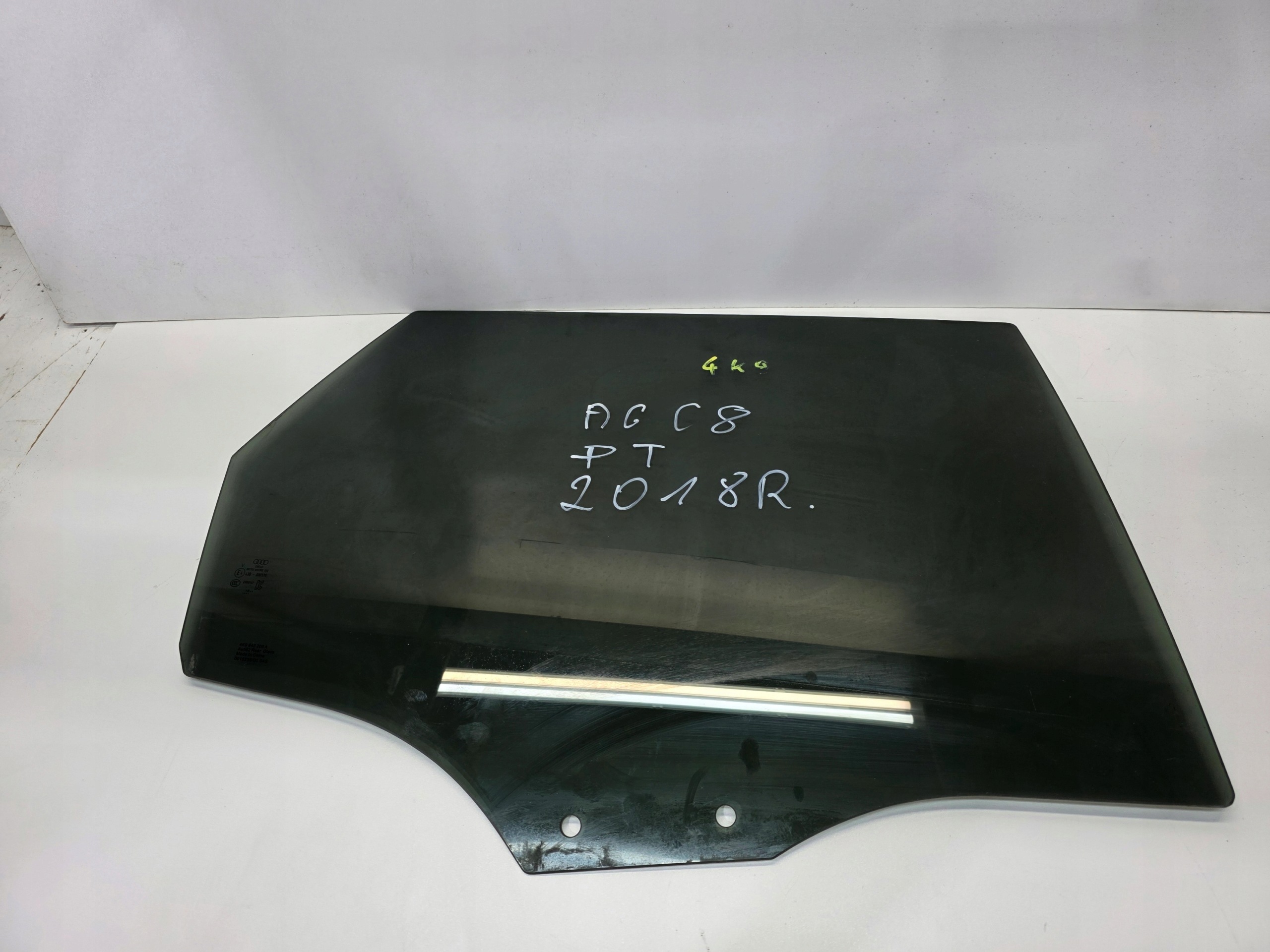 window side door right rear part AUDI A6 C8 AVANT 4K9845206A 2018 ROK