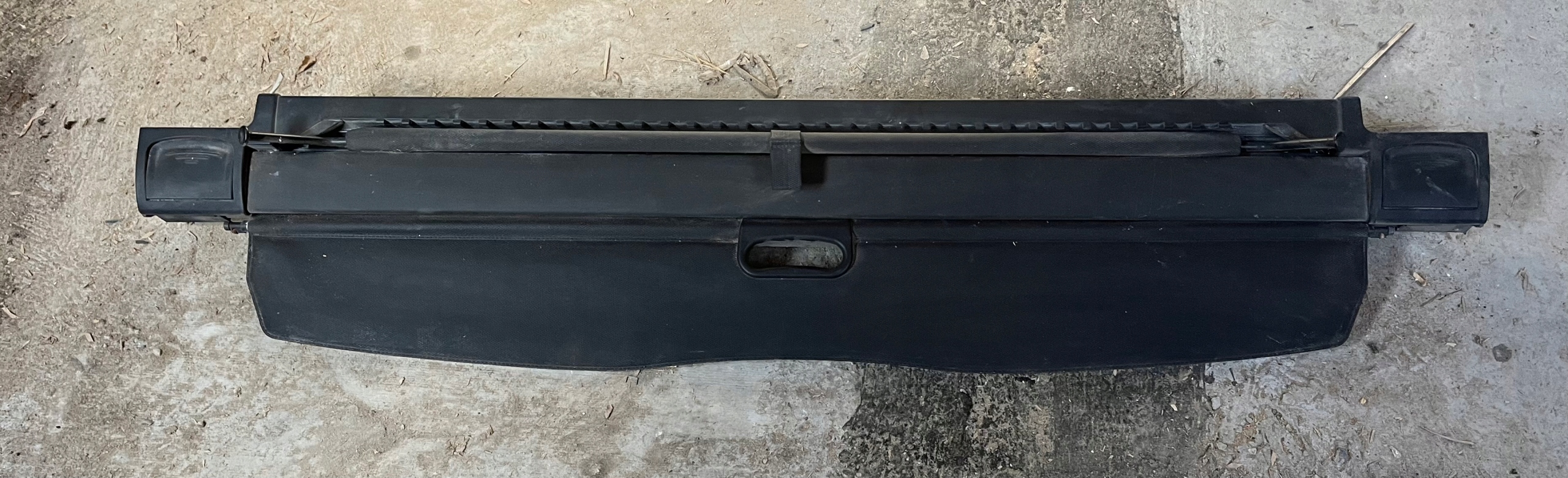 BMW E91 ROLETA TYLNA BAGAŻNIKA SIATKA TYŁ