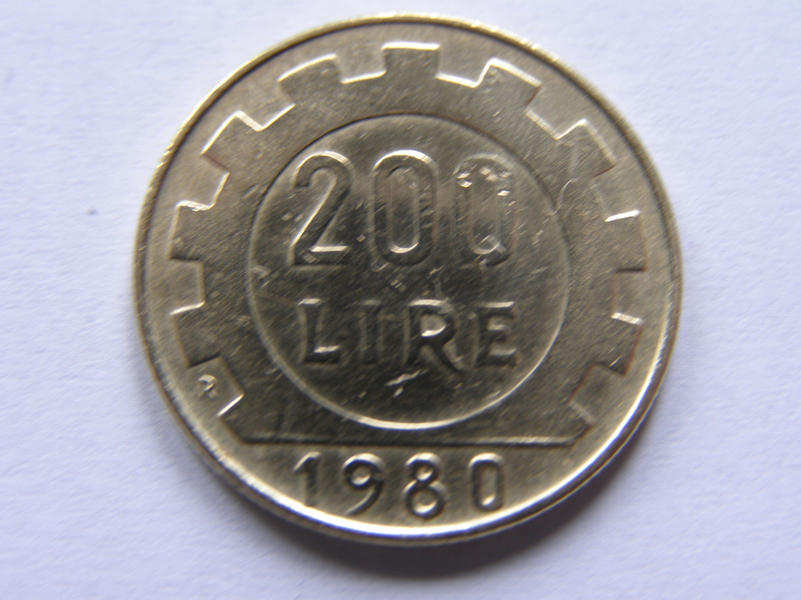 WŁOCHY ITALIA 200 LIRA 1980 ROK !!!!!!!!!!!!! 0263