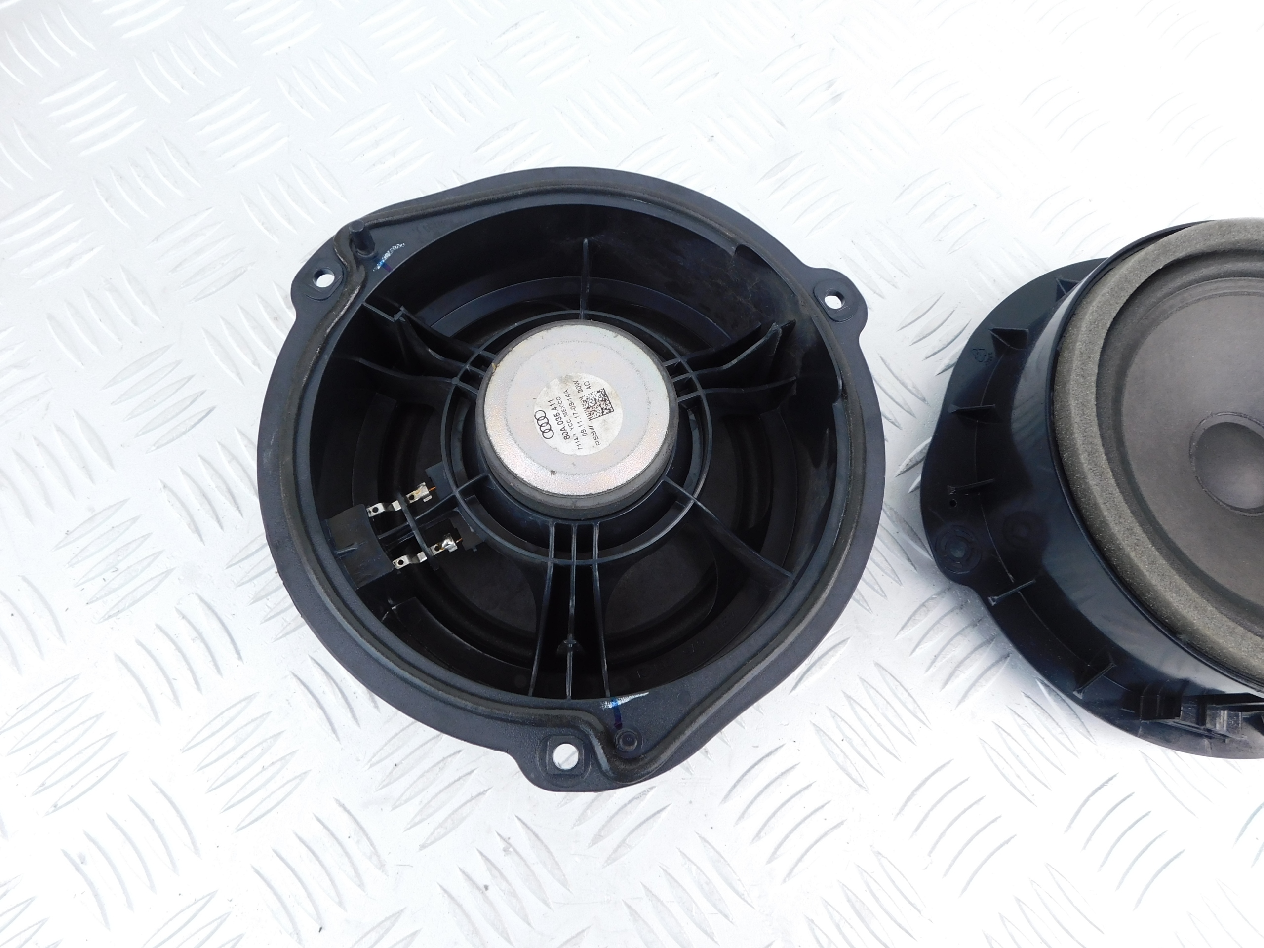 Audi Q5 80A speaker speakers left right komplet 2 szt