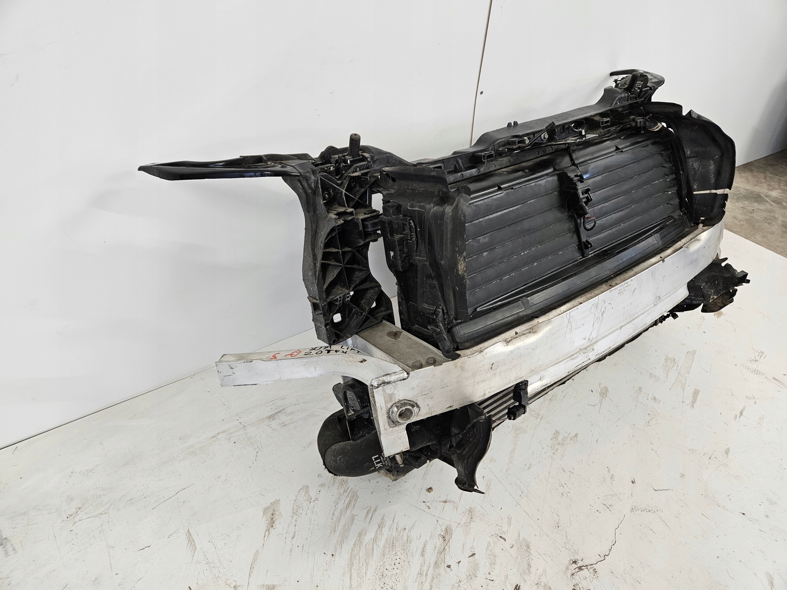 Ca5aecd3414e84b7ec97f0509b8a