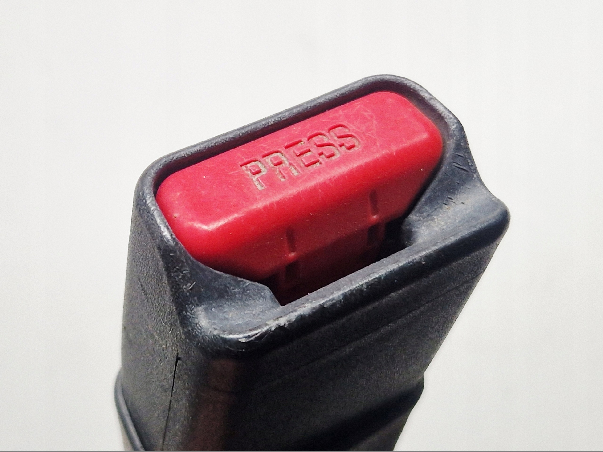 SUZUKI IGNIS III gurtschloss links öv, szíj sicherheits 1137110