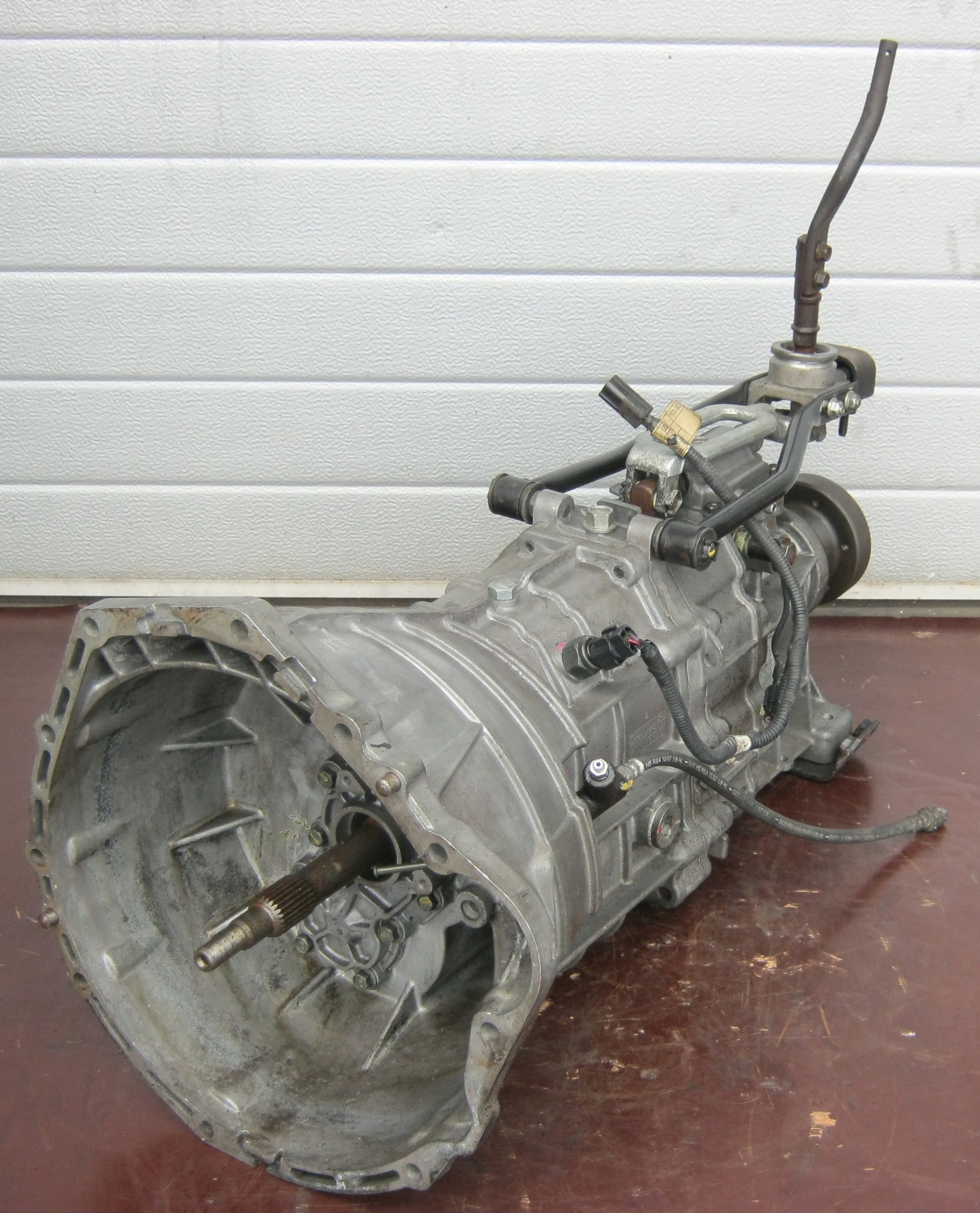 Getriebe SSANGYONG RODIUS 2.7 G3102021010