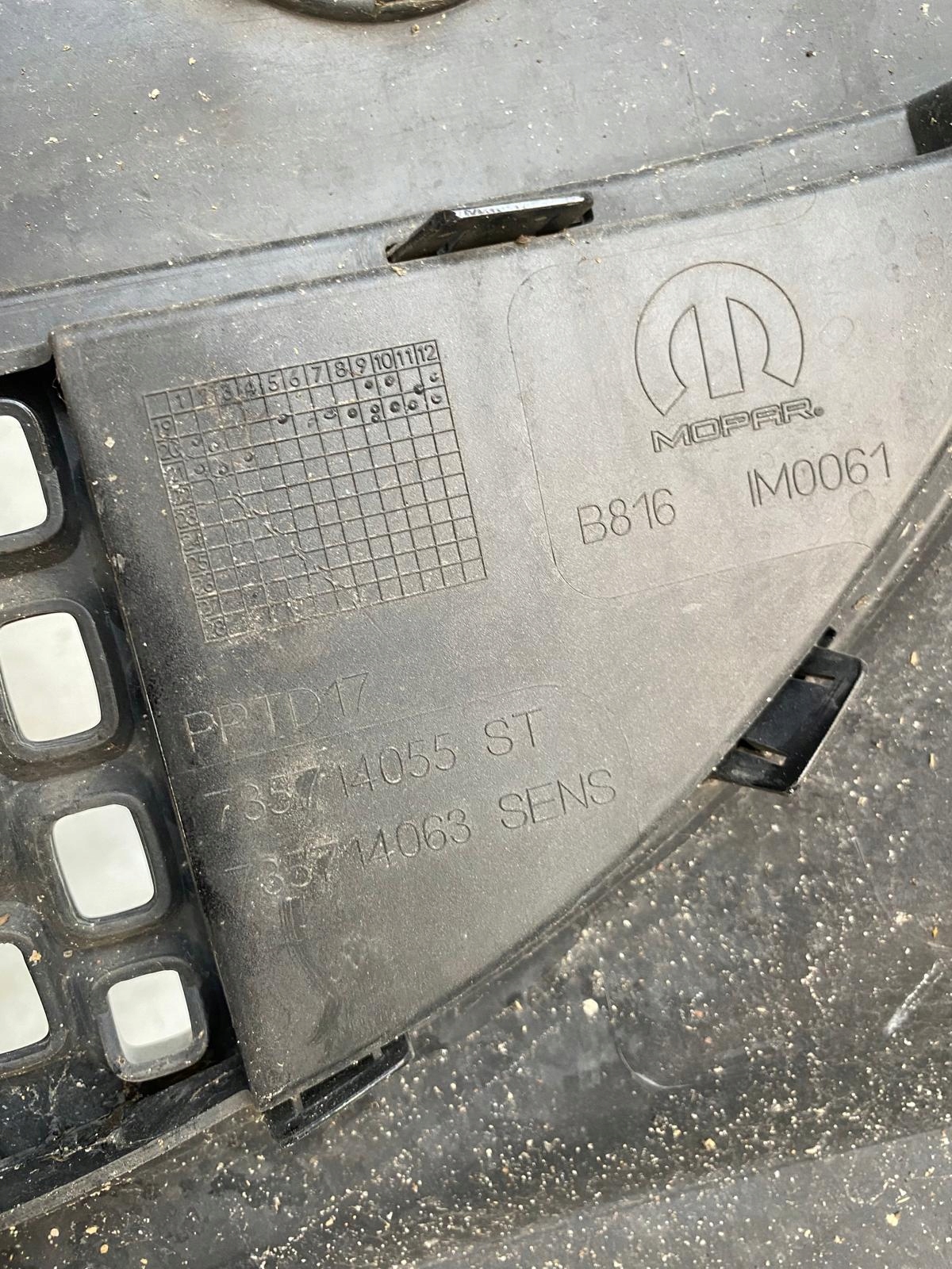 FIAT 500E II 2 20-> bumper front front PDC