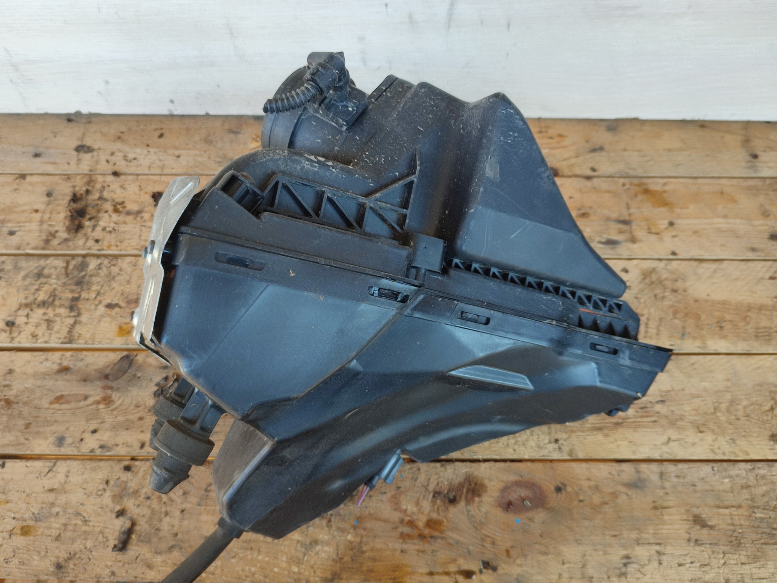 Audi A4 B8 8K A5 8T Q5 8R luftfiltergehäuse 8K0133837BF