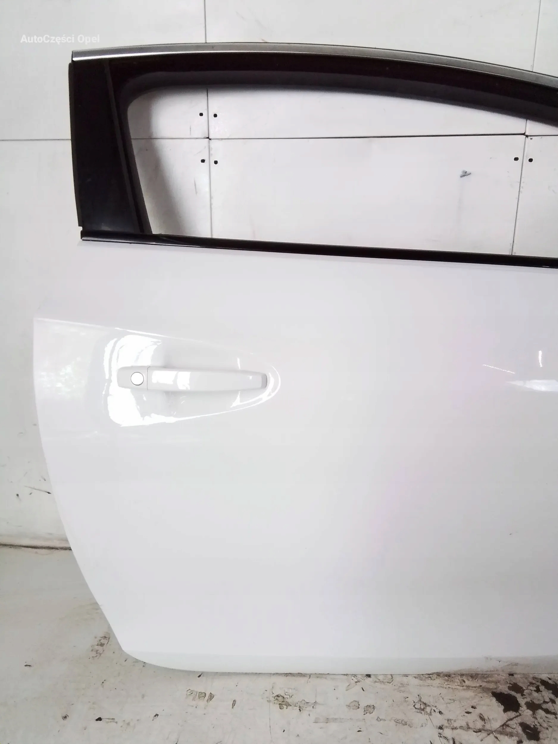 Opel Astra J GTC DRZWI PRAWY PRZÓD Z40R Strona zabudowy przód - prawa