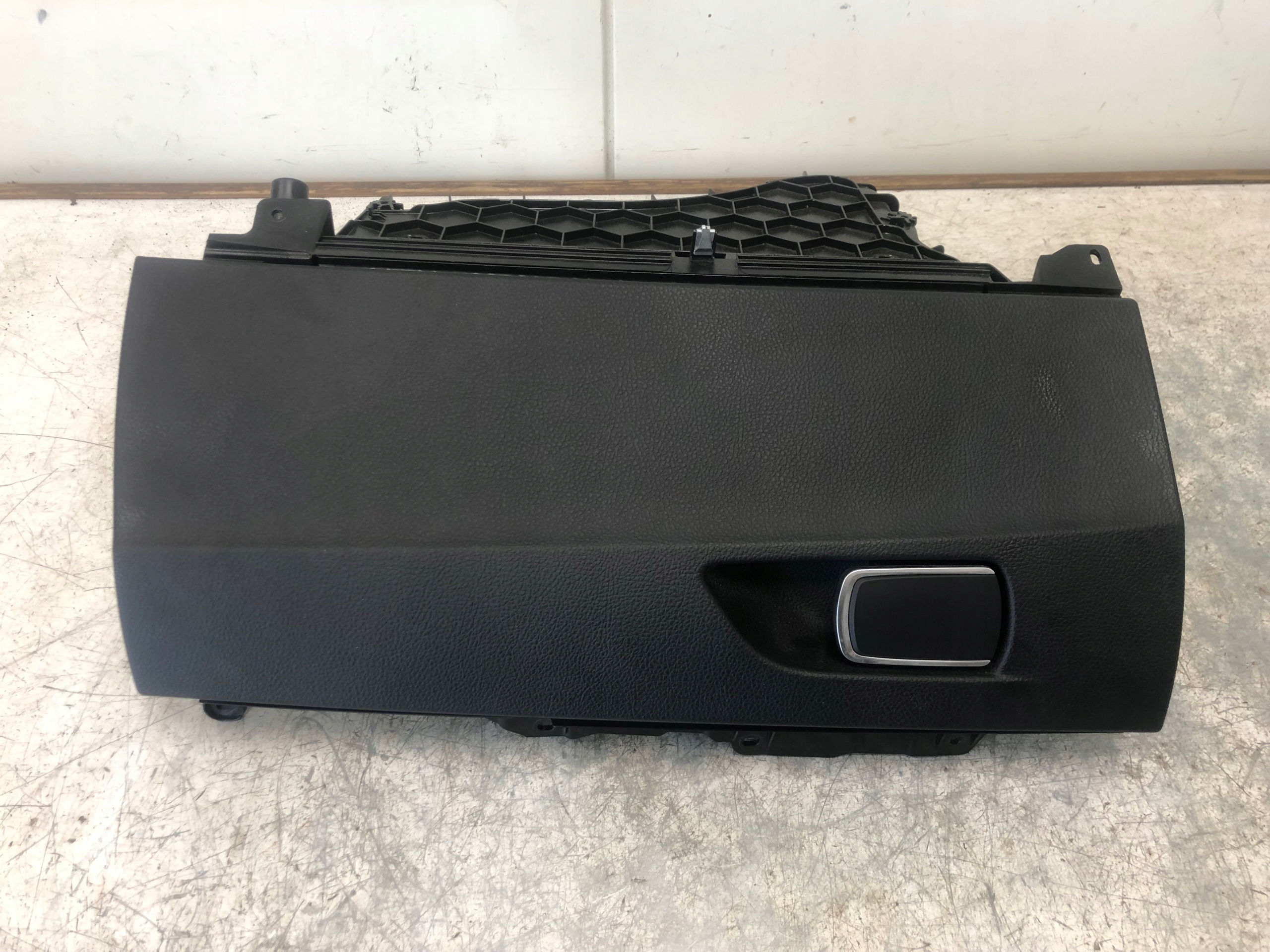 Handschuhfach des Beifahrers BMW F20