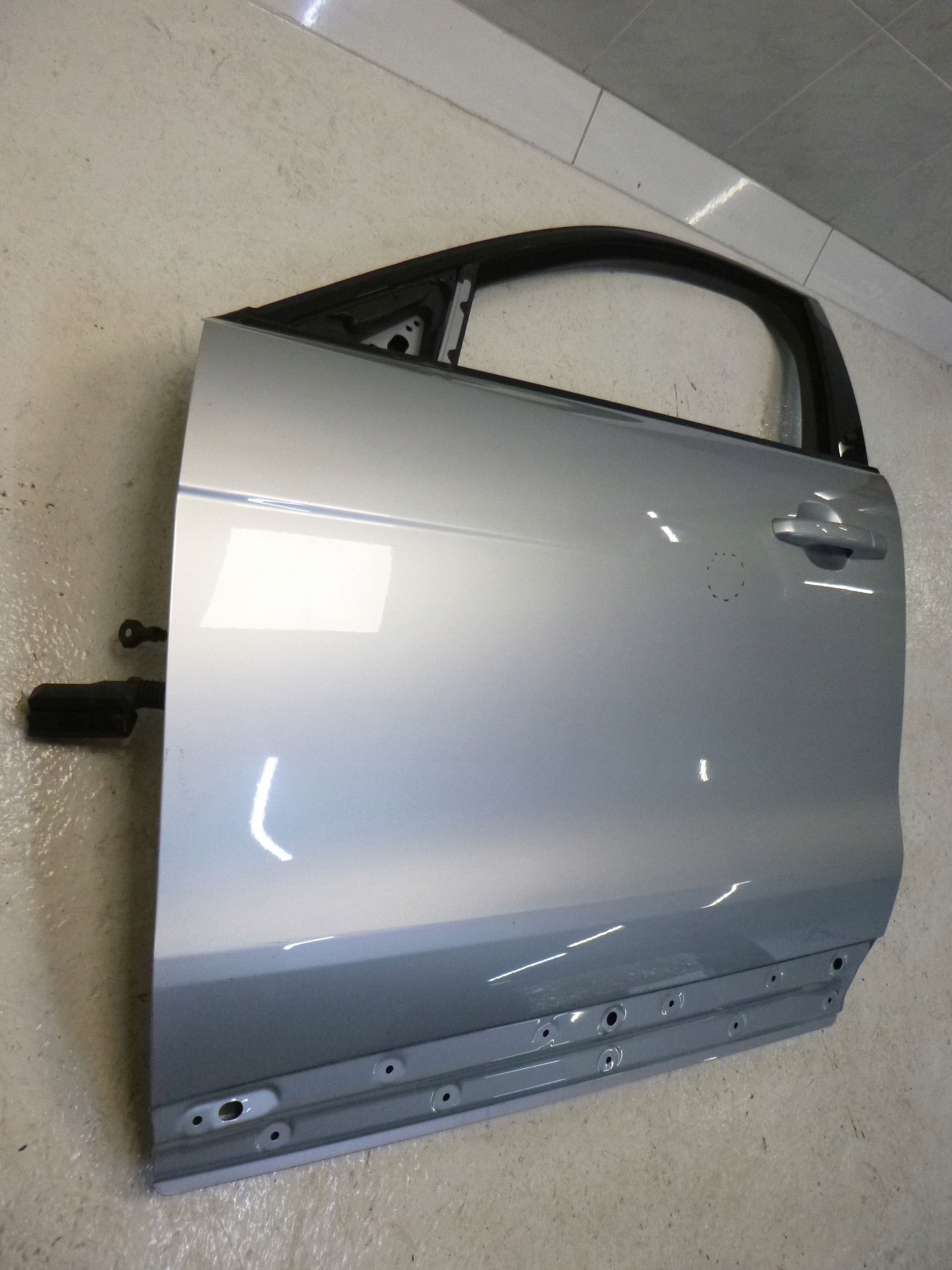 JAGUAR F-PACE X761 door left front left front