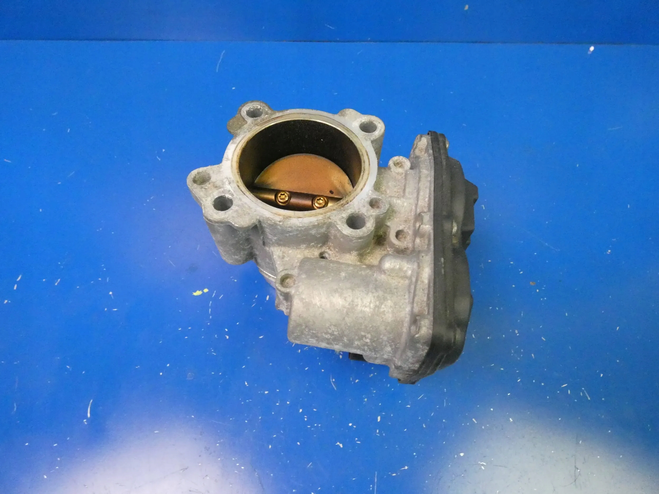 VOLVO XC40 1.5 T3 TURBO throttle flap air