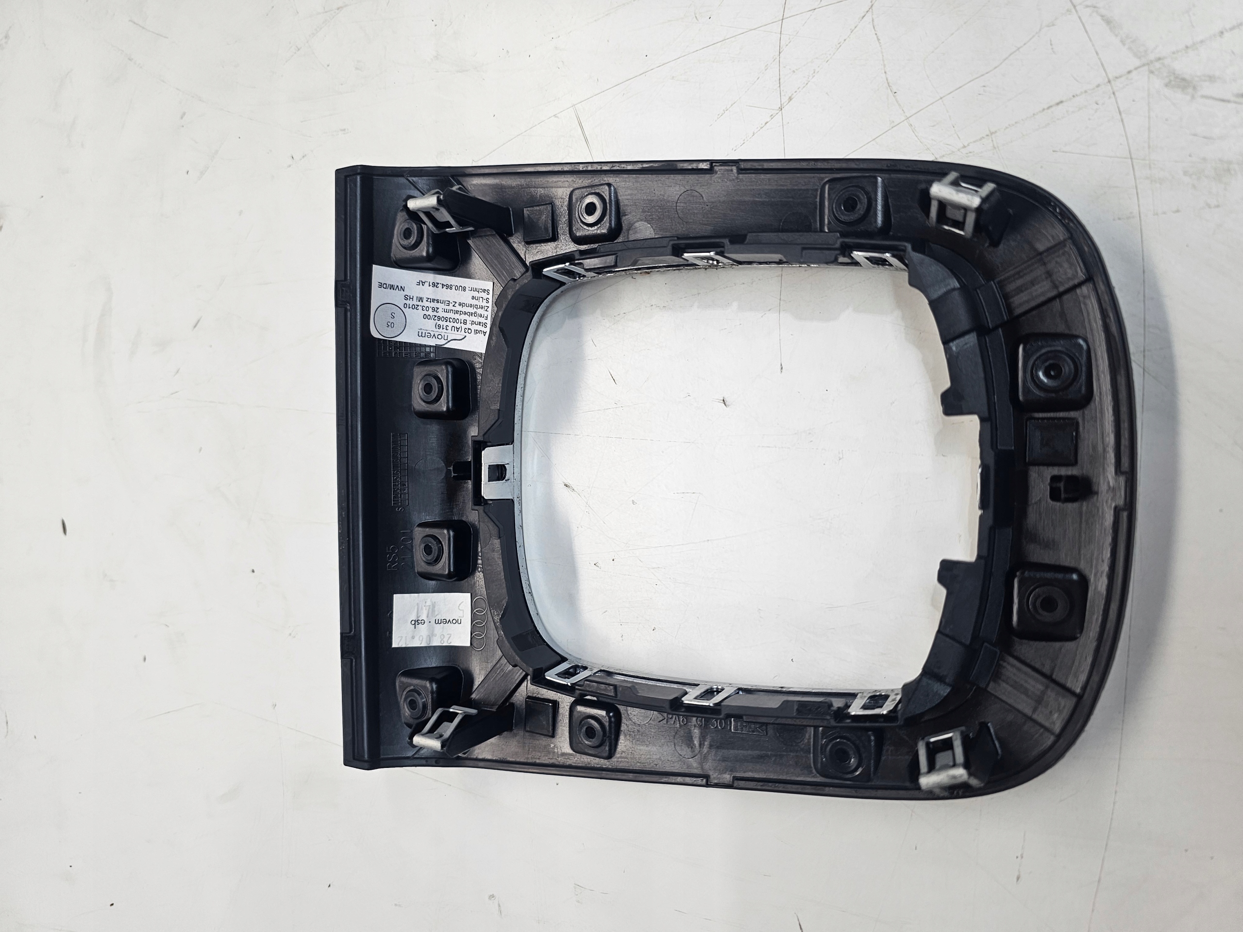 frame changes of the gear AUDI Q3 8U 8U0864261AF