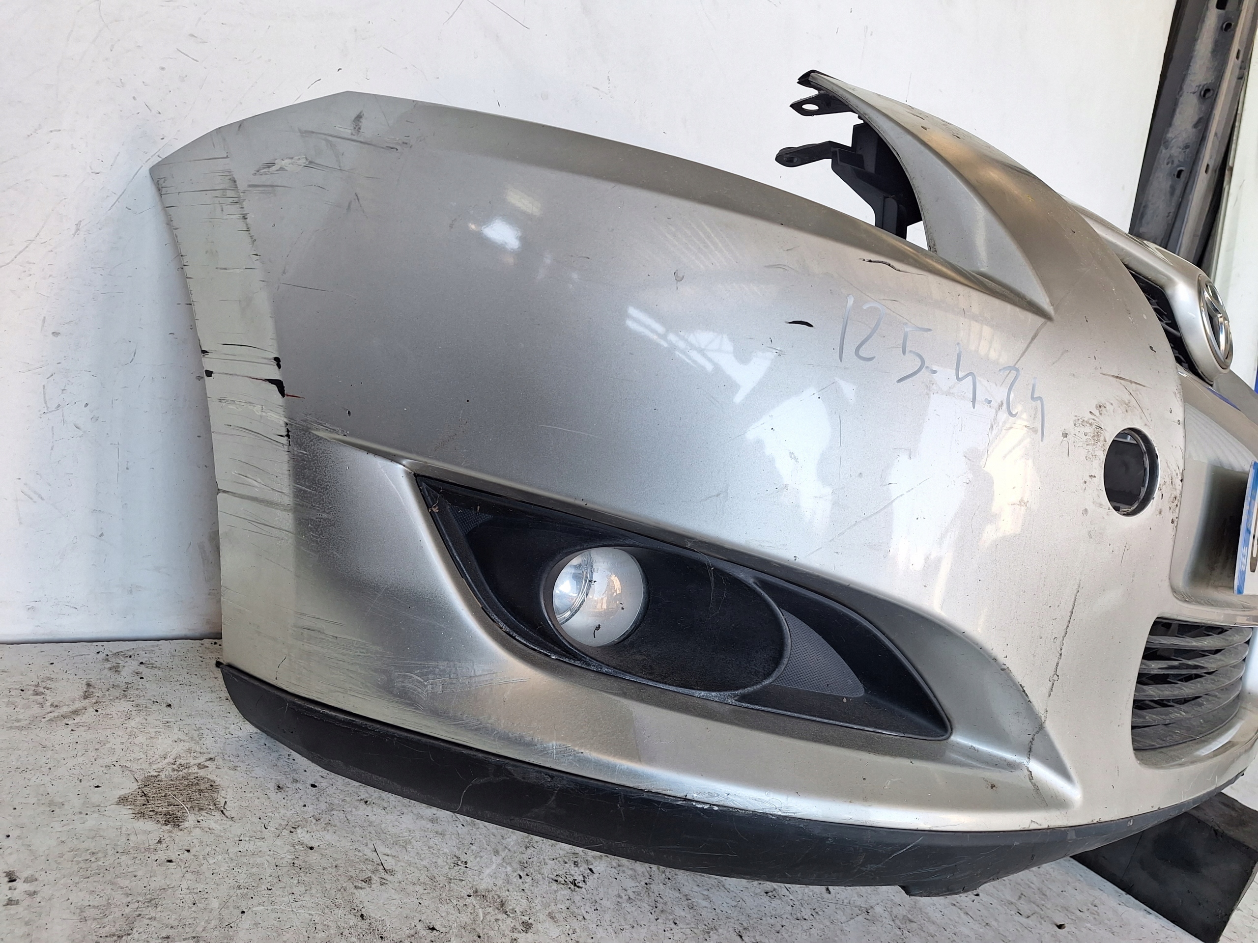 TOYOTA AURIS and 06-09 bumper
