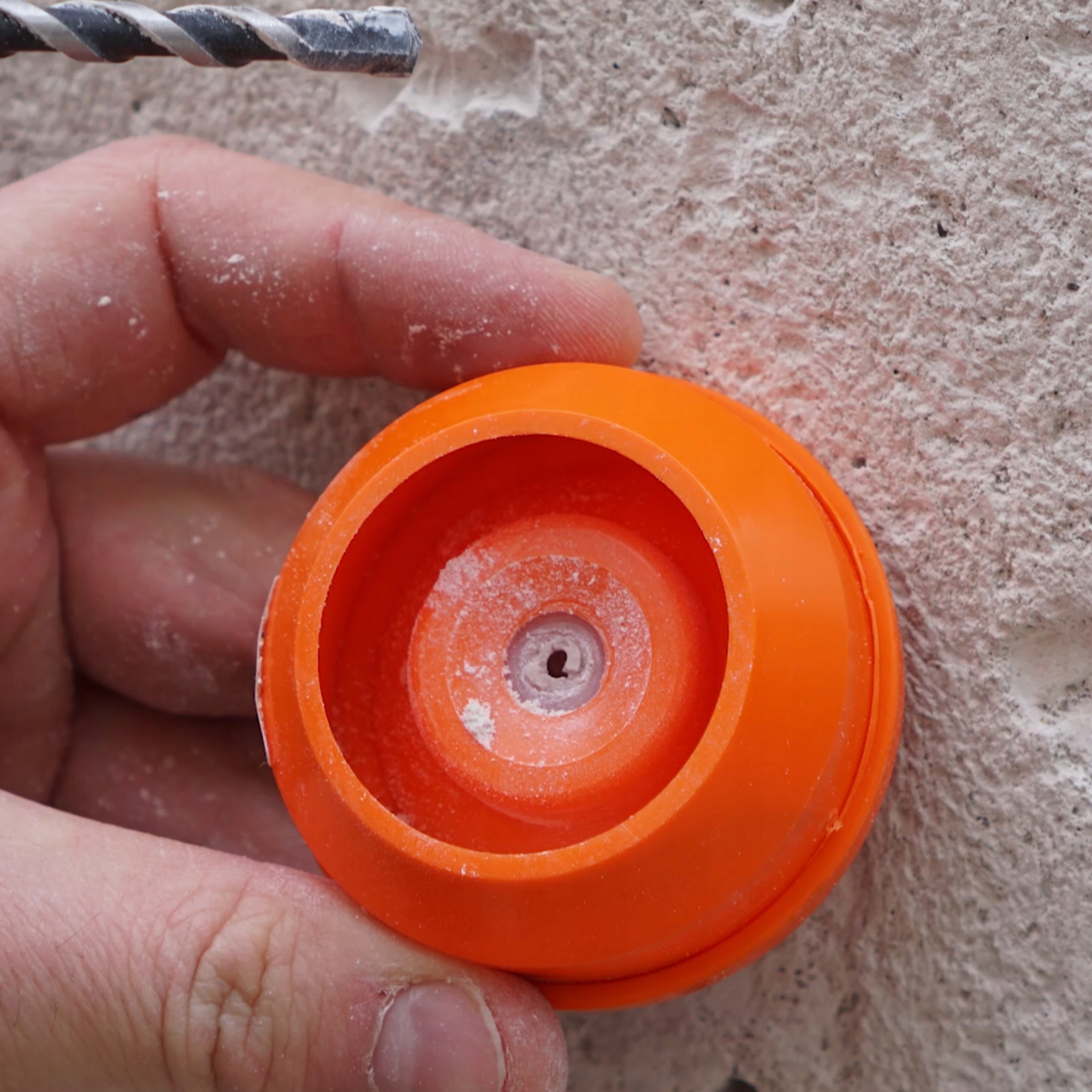 POCHŁANIACZ PYŁU KURZU NA WIERTARKĘ OSŁONA PRZECIWPYŁOWA WOLFCRAFT 290000 Marka Wolfcraft