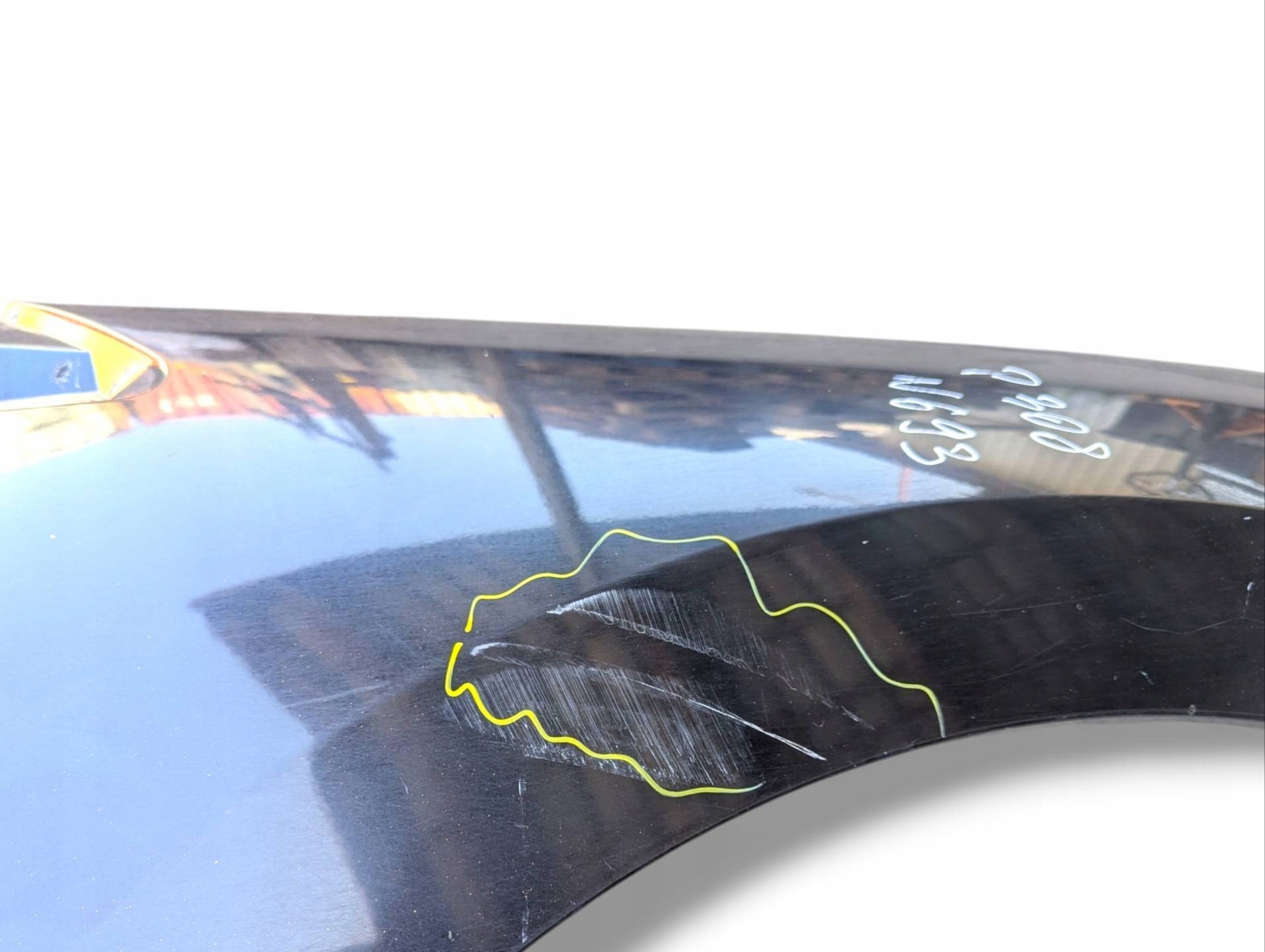 fender front right side Peugeot 308 2009 9656738480