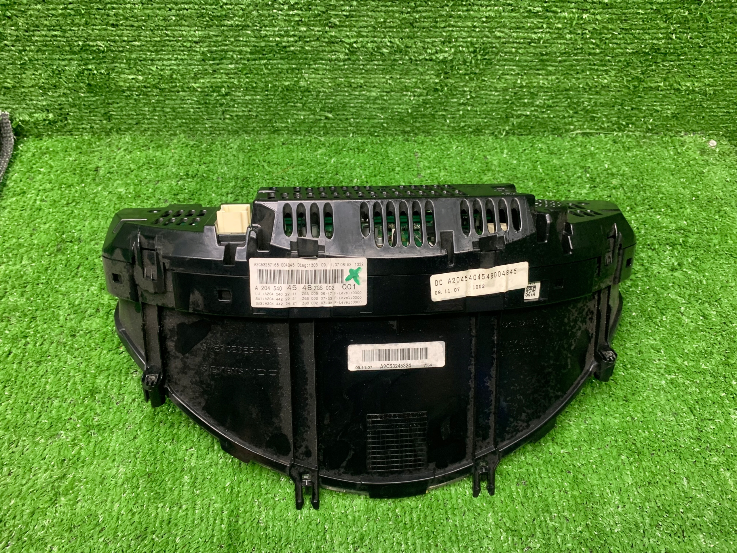MERCEDES W204 2.2 CDI dials dials EUROPA A2045404548