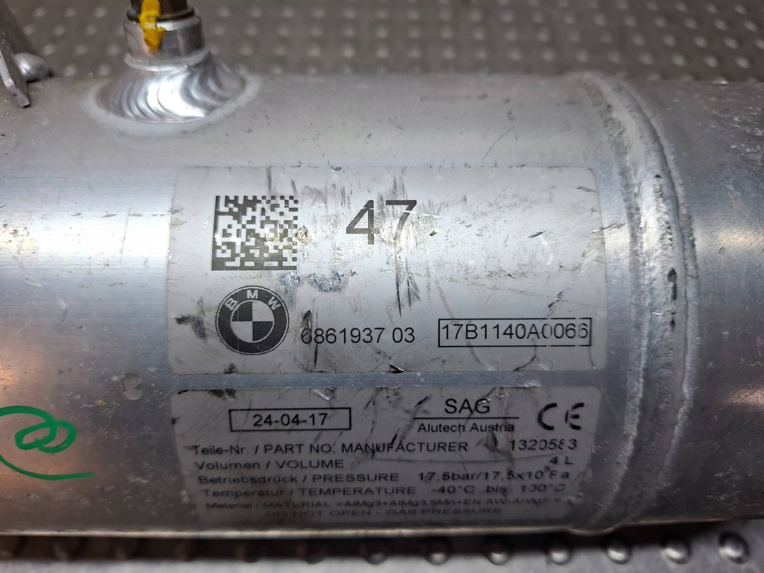 Behälter luft 6861937 BMW G11 G12