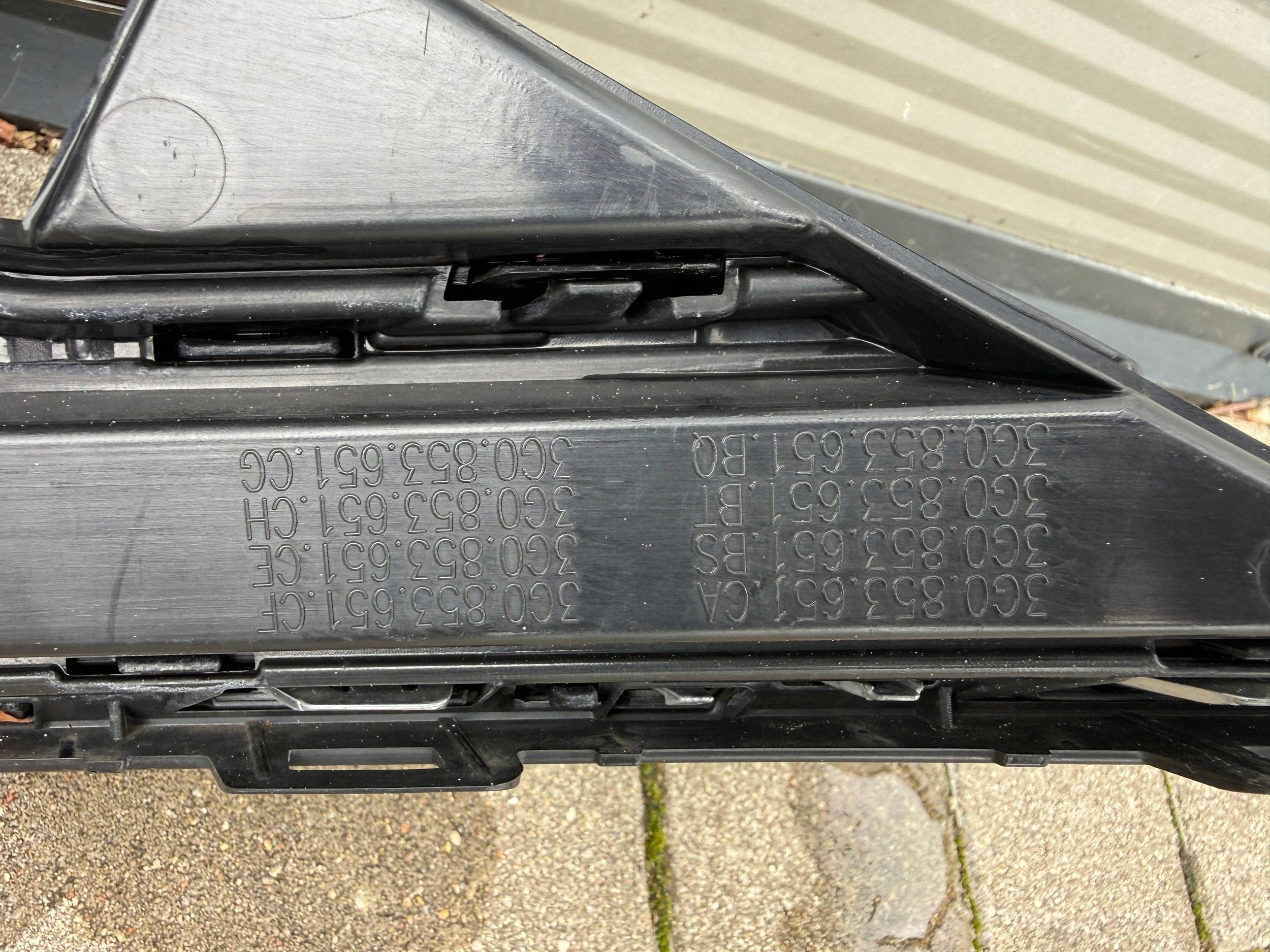 Vw Passat B8 Lift GTE 19- 3g front PREKLADgrill front front
