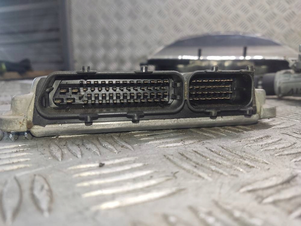 Montaggio STARTOWY Accensione 1/3 SKODA OCTAVIA e 06A906018DJ