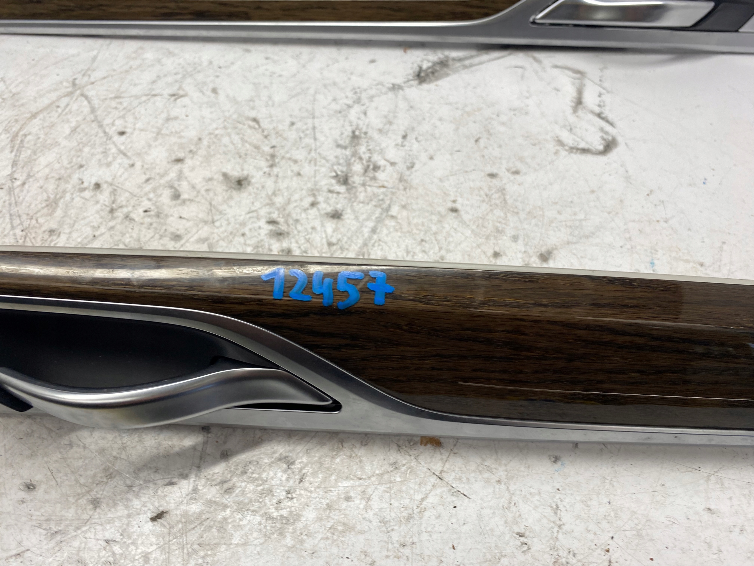 BMW 7 G11 moulding door right front