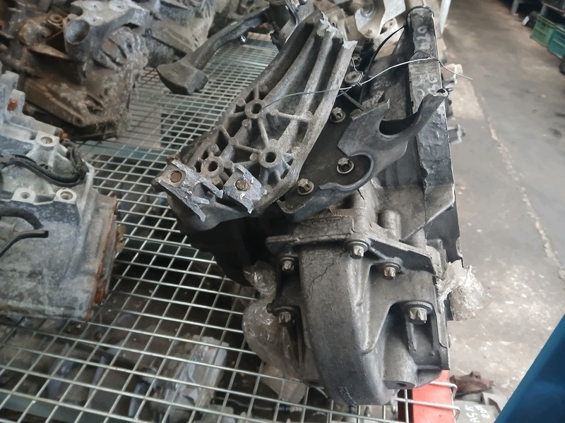 getriebe OPEL CORSA D 1.3CDTI M20 für CZESCI