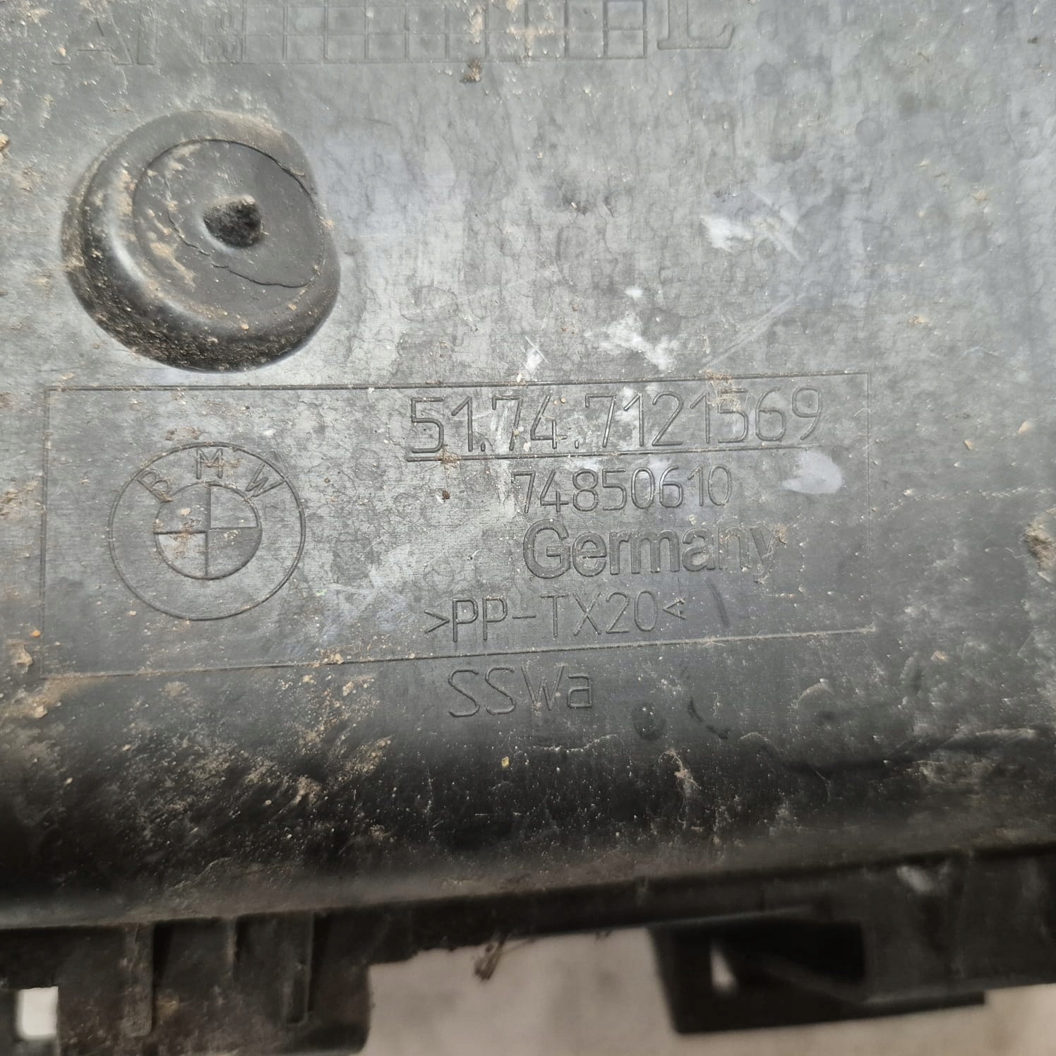 BMW 3 E90 E91 rohr luft DOLOT 7121569
