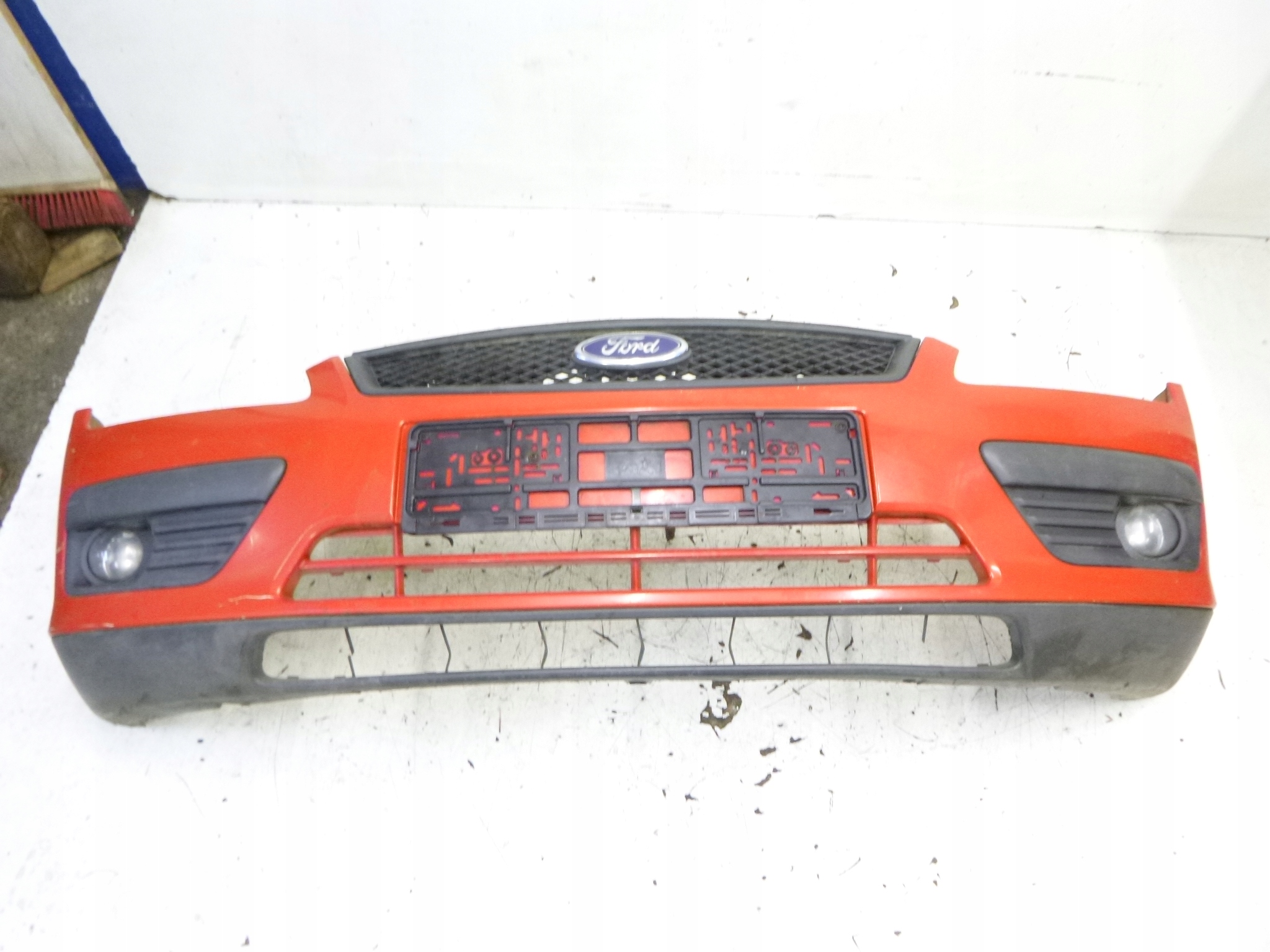 bumper front + fog lights Ford Focus II CO 2006r. Hatchback 4M51-17757-A