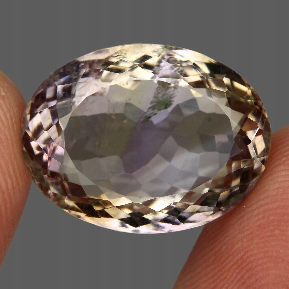 Přírodní kámen ametrin 21.98ct Vvs šampaňské