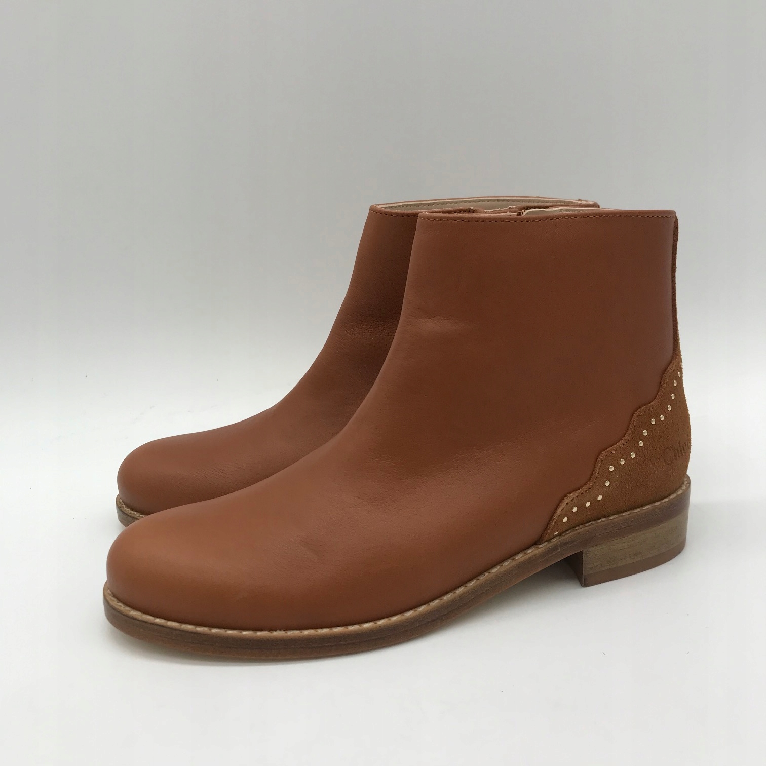 Buty dziecięce botki Chloe rozmiar 32 Rodzaj zapięcia Suwaki