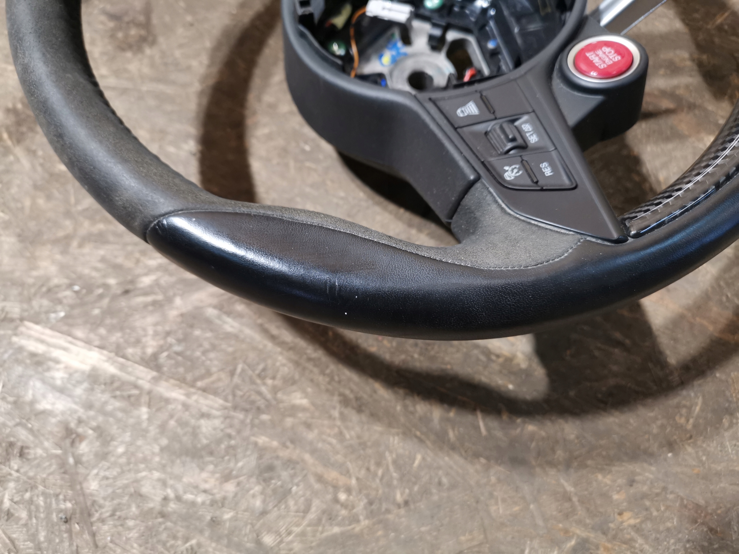 lenkrad ALFA ROMEO GIULIA QUADRIFOGLIO CARBON