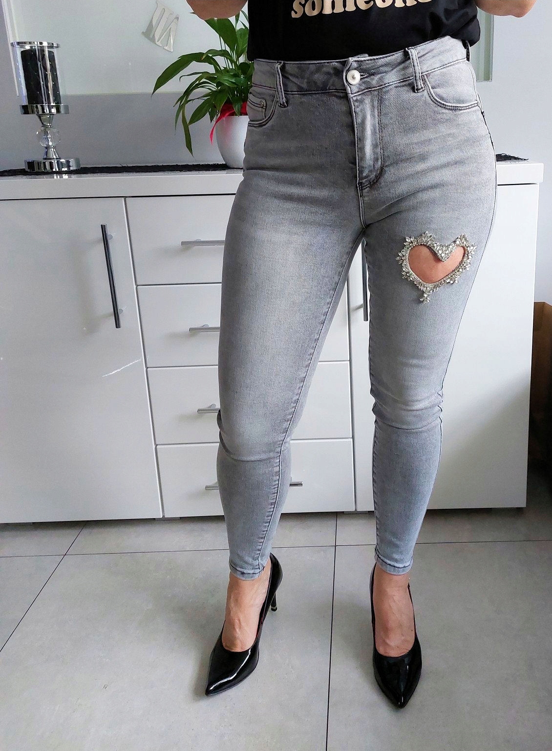Spodnie Jeansowe M. Sara Serce Cyrkonie r.30 Marka inna