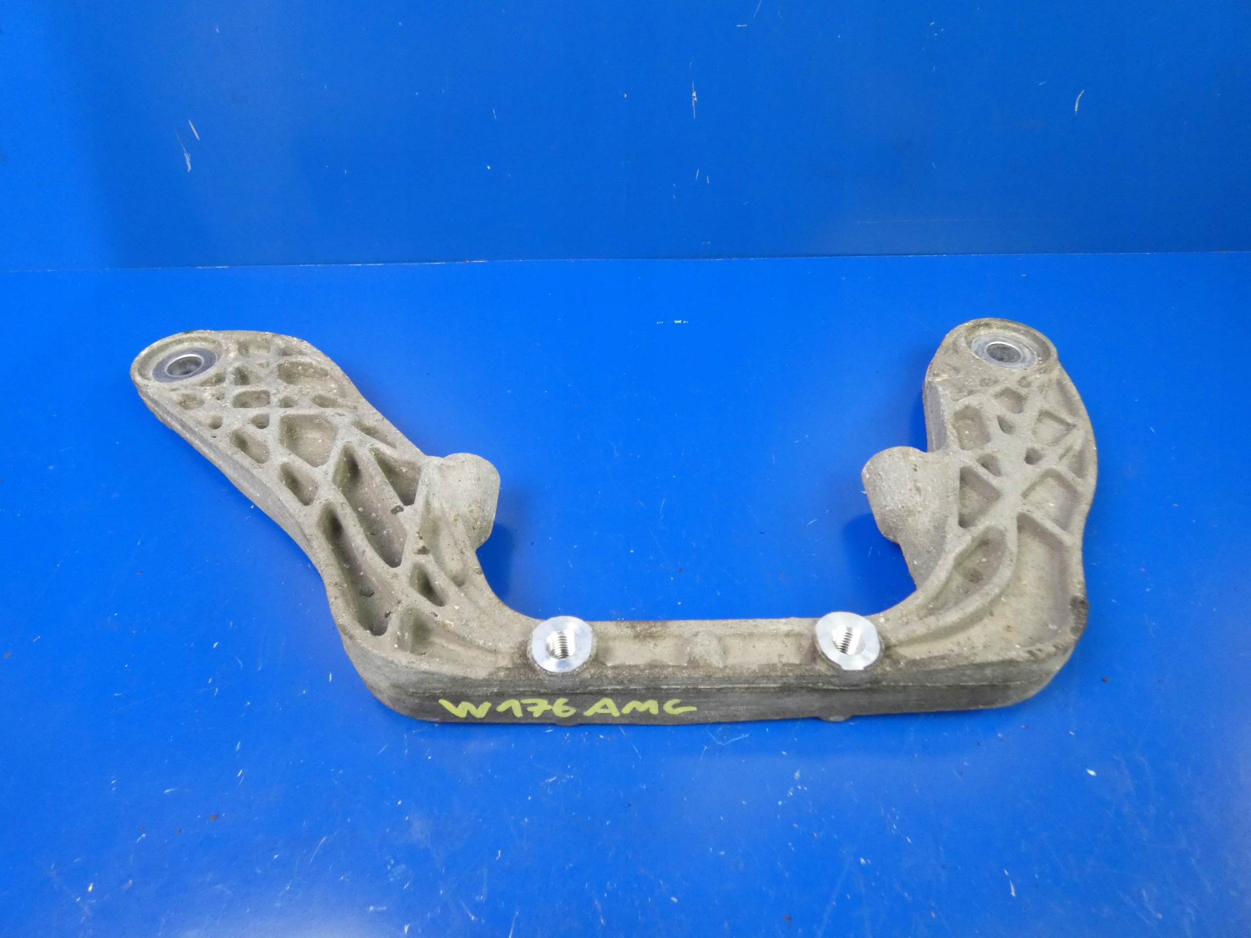 MERCEDES W176 W117 A45 2.0T support MOSTU