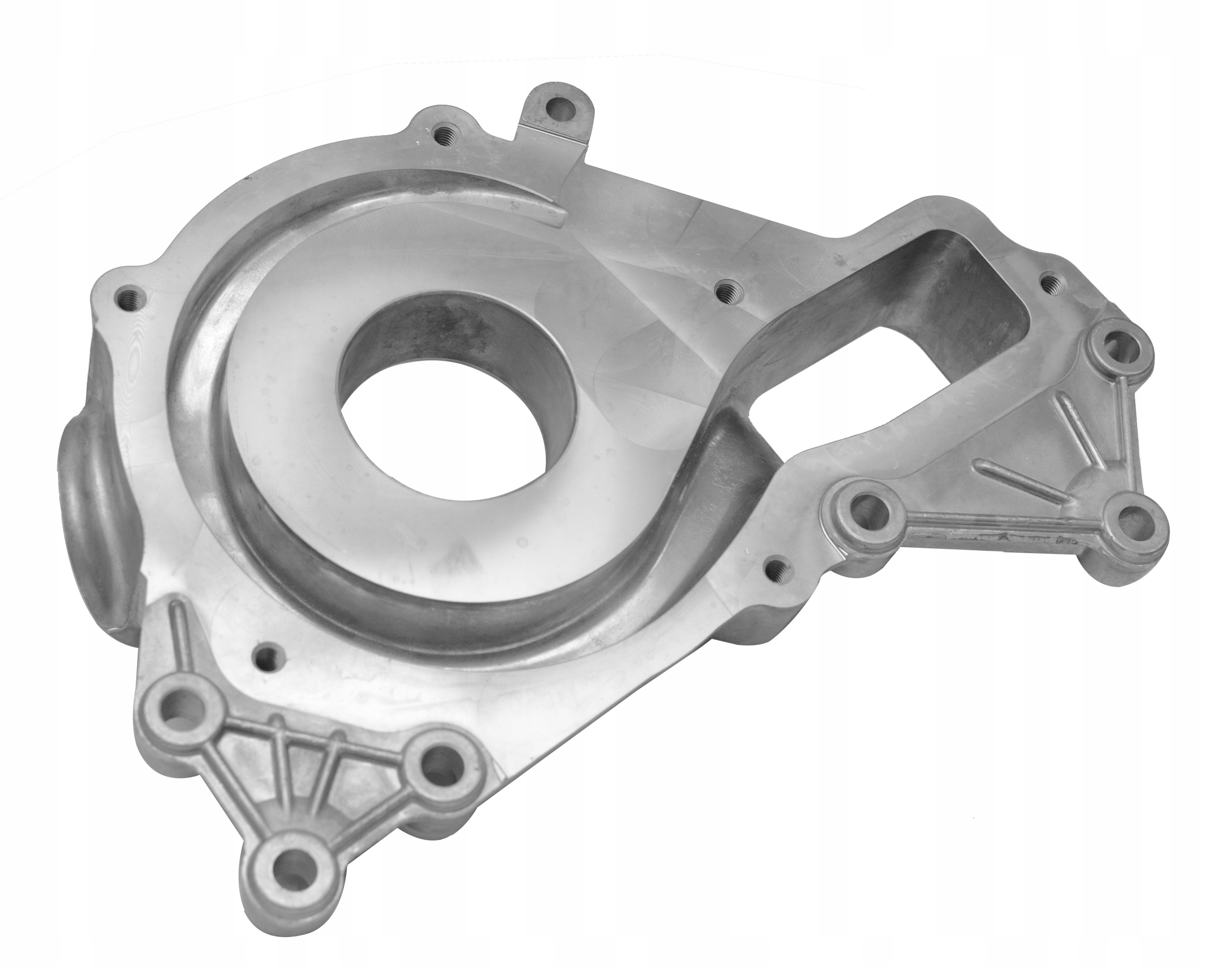 KORPUS POMPY WODY VOLVO