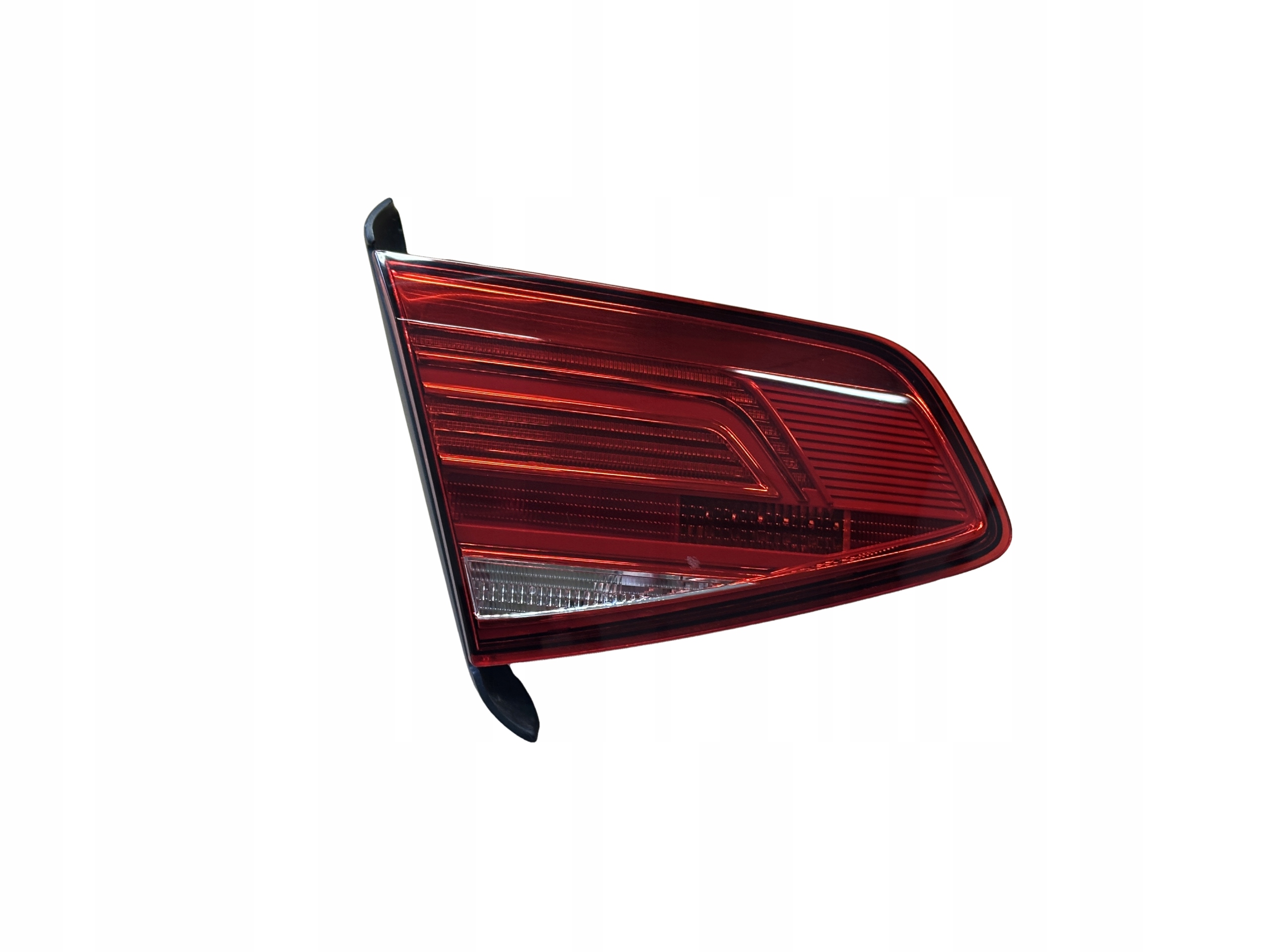 VW PASSAT B8 sedan light left rear part 3G5945093D