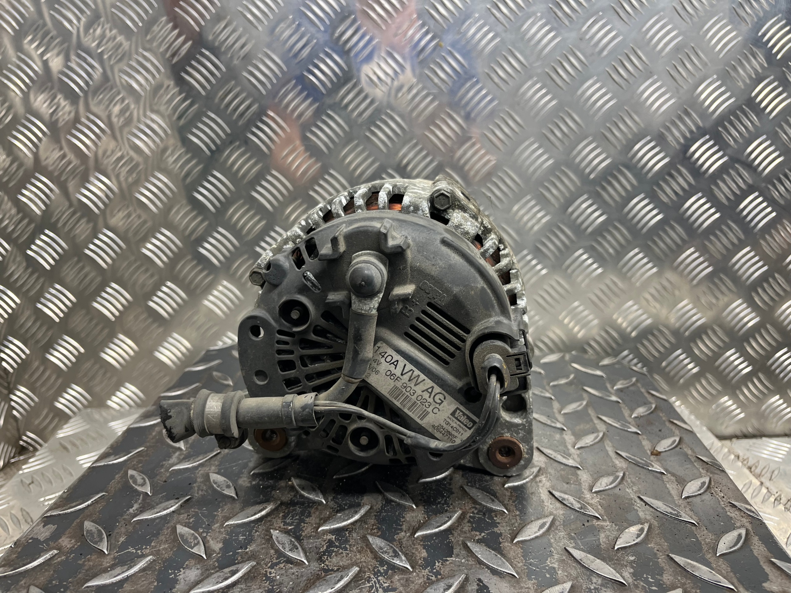ALTERNATOR SKODA OCTAVIA 2 06F903023C