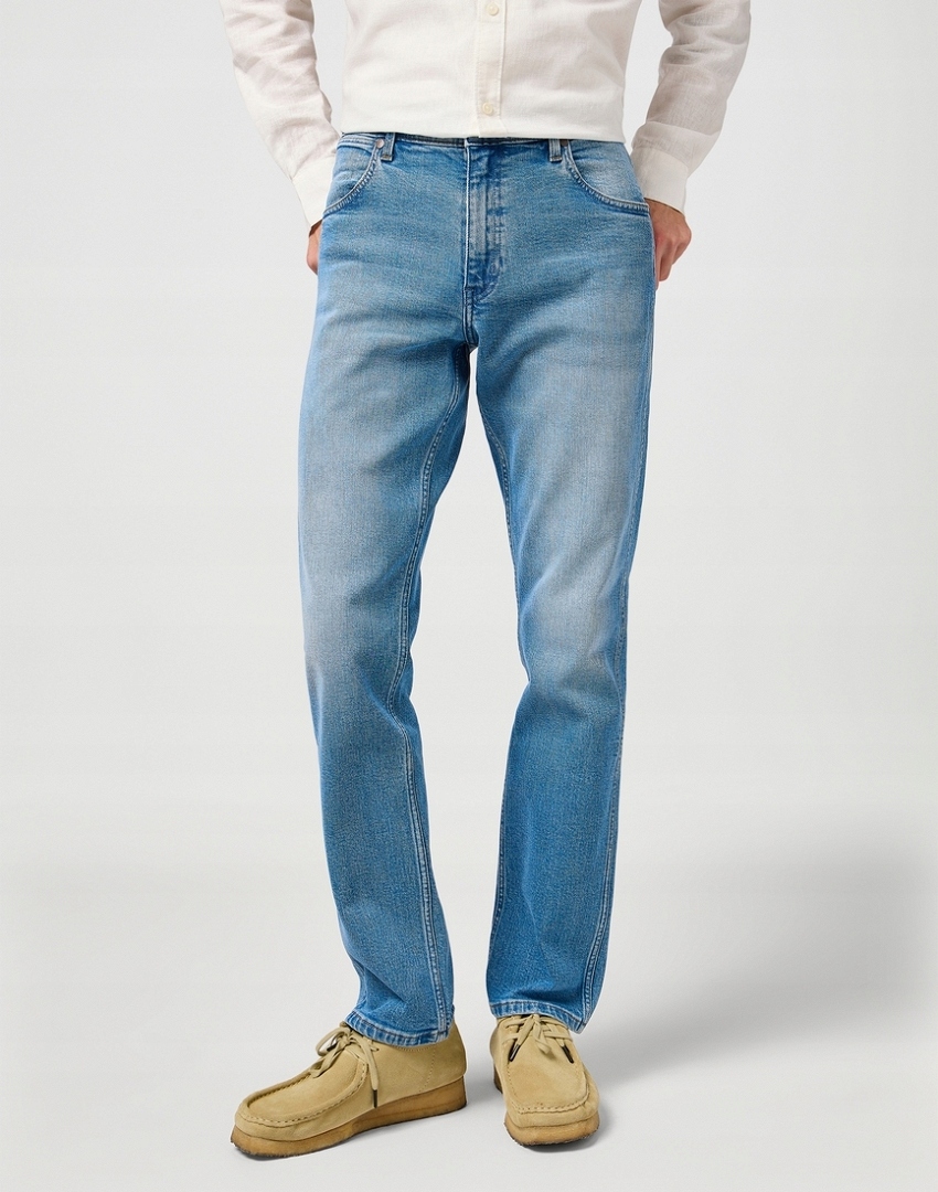 Pánské džíny Wrangler Greensboro 112364420 Cowboy Haze W33 L32 Jednoduché