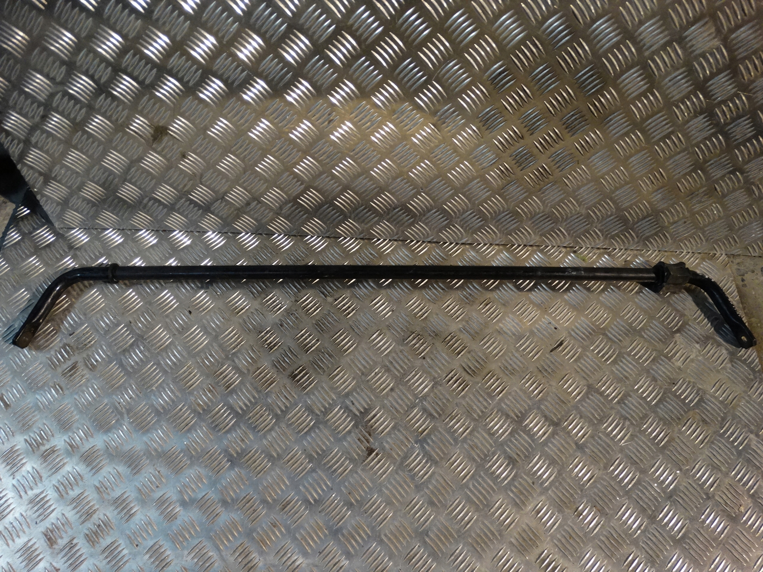 ИДЕАЛЬНО СТАБИЛИЗАТОР ЗАД. ФЕРРАРИ ИТАЛИЯ 458 1