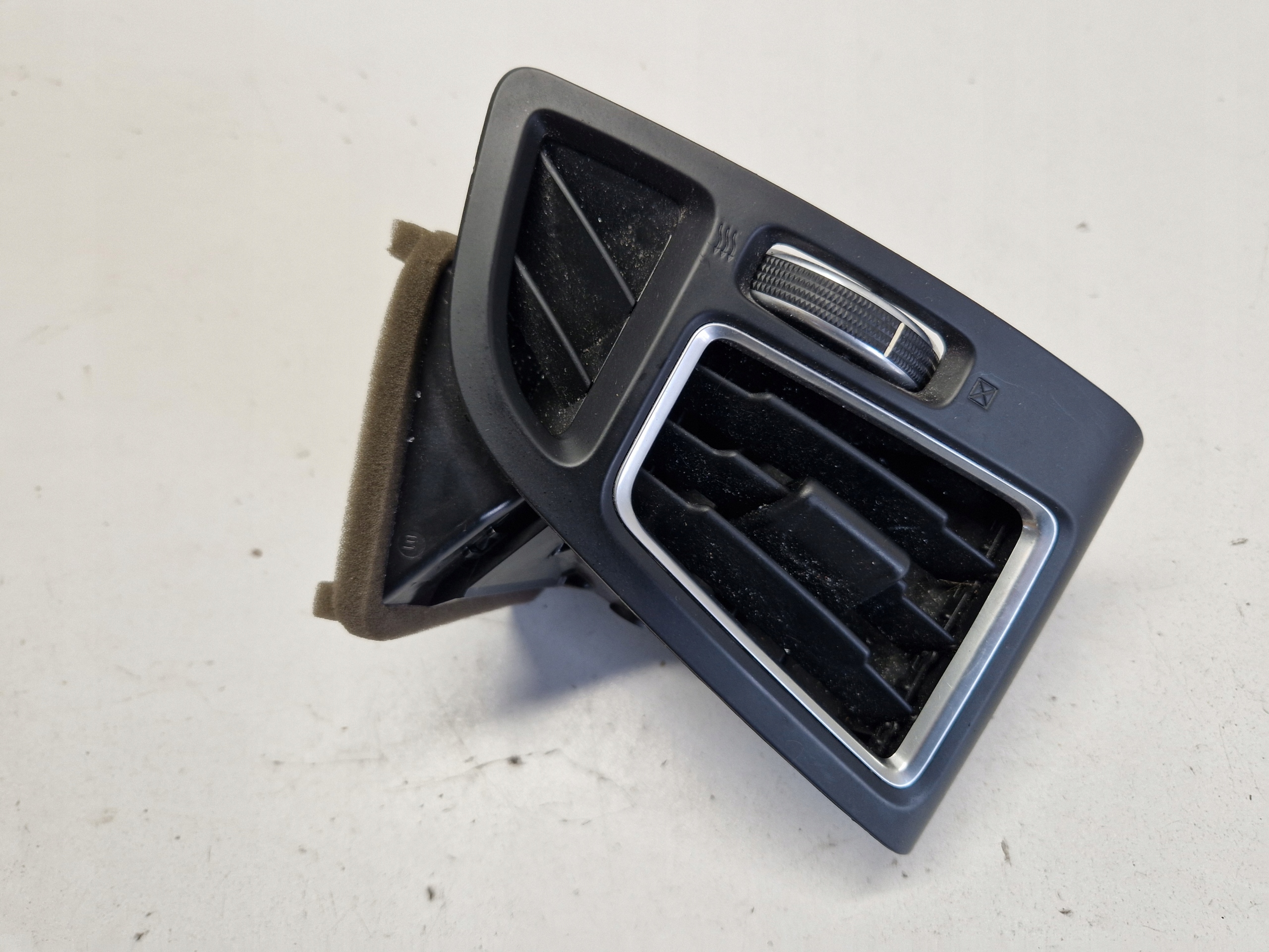 FORD KUGA MK2 grid air conditioning devices right F1CB-R018B08