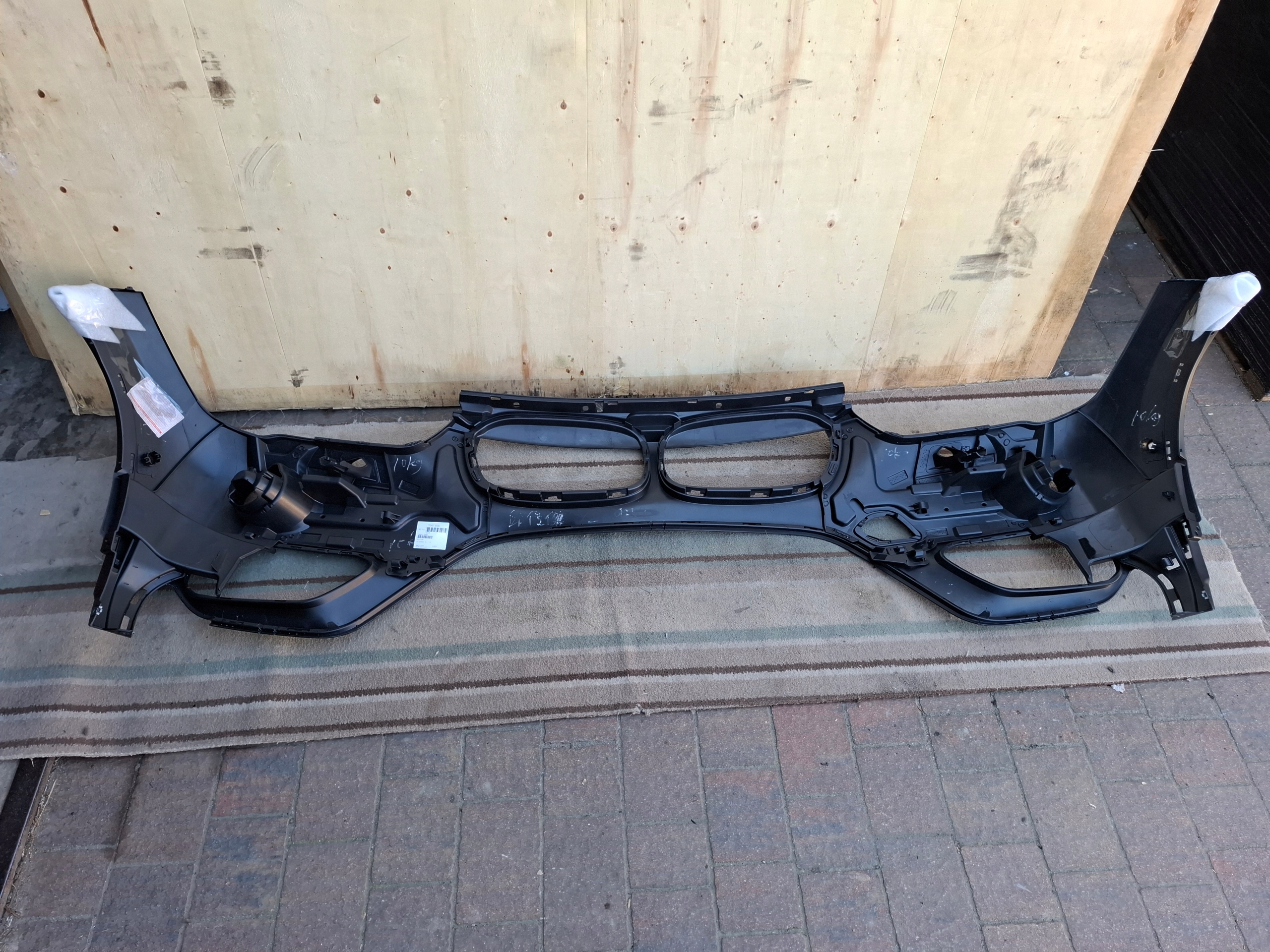 bumper front BMW X1 F48 washers 15-18r