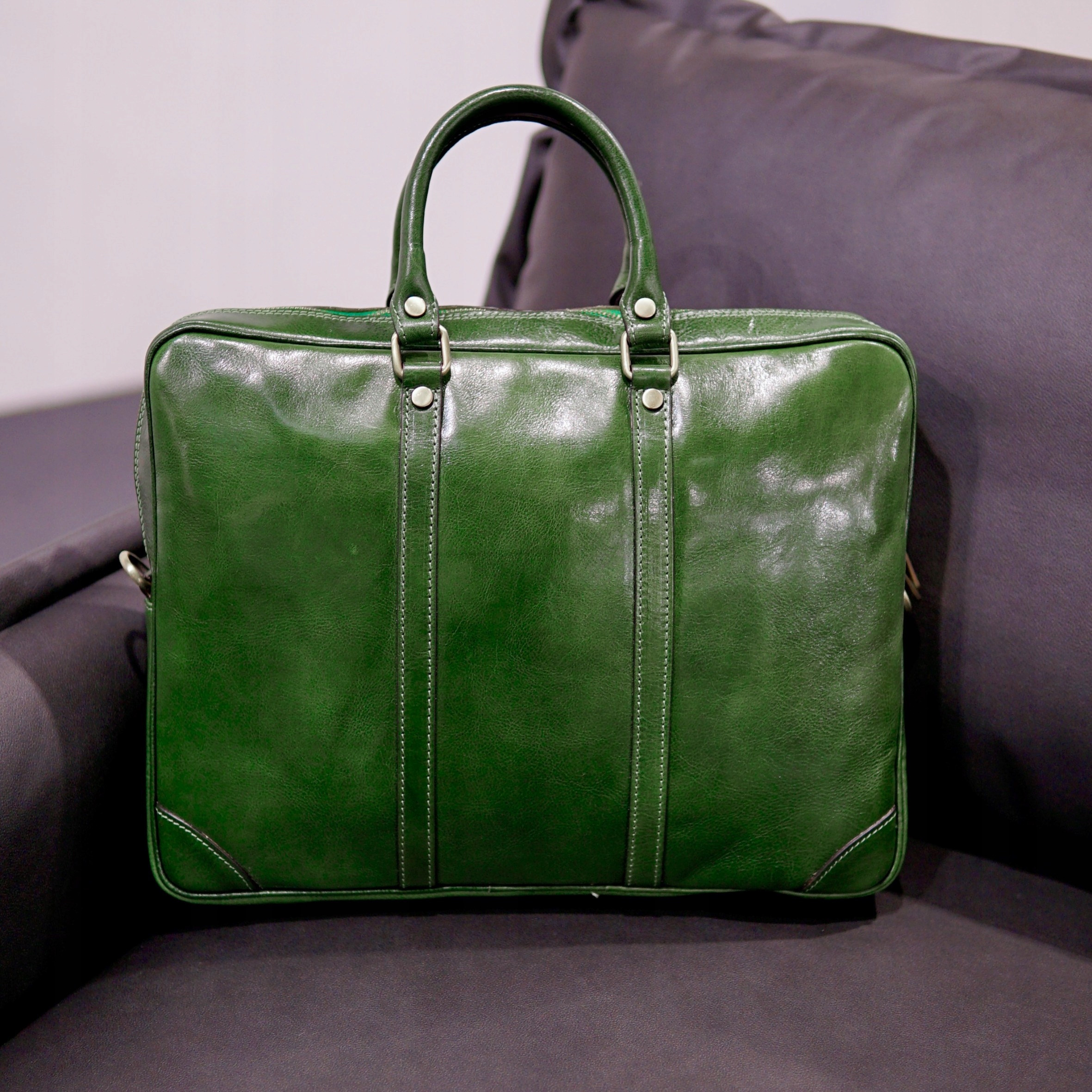 Pánská obchodní kožená aktovka Andreano Zelená