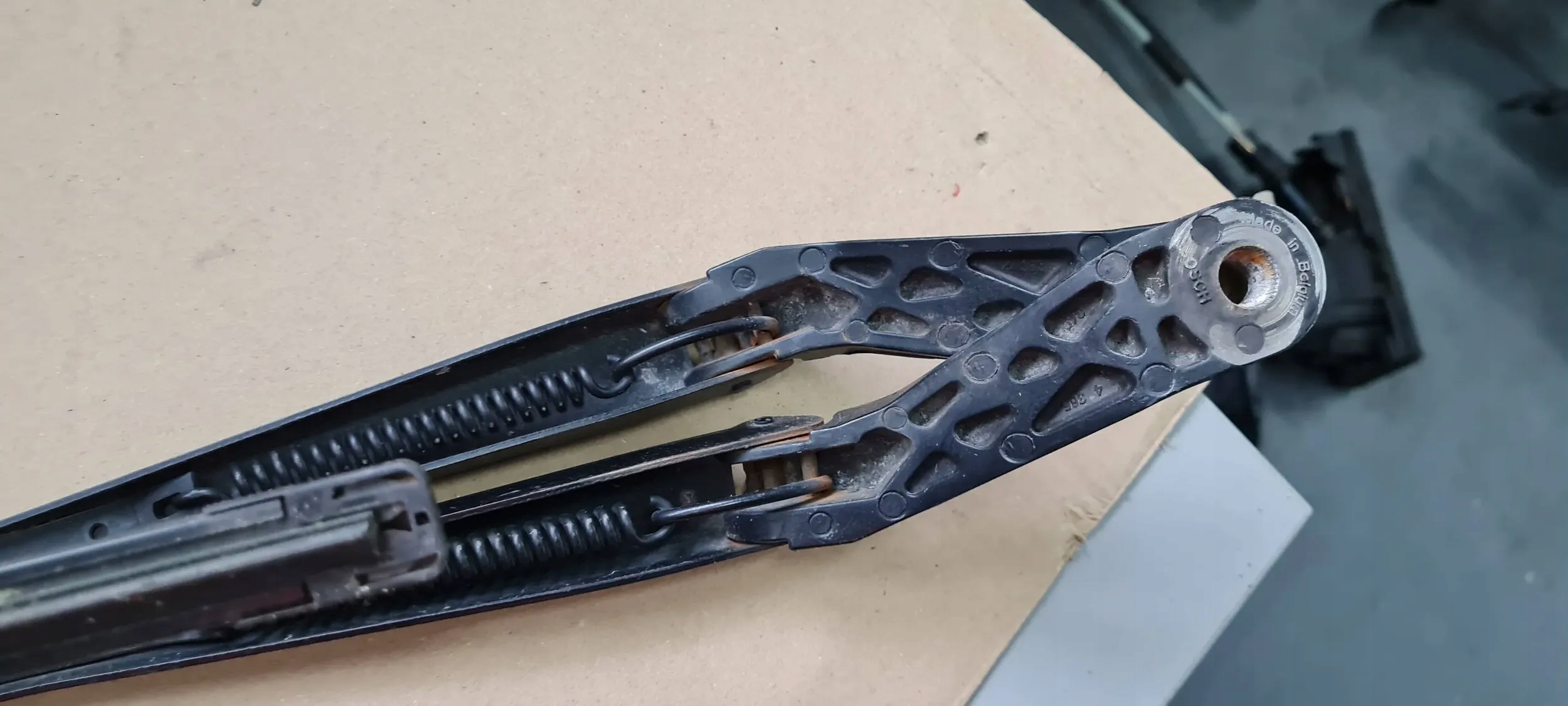 FORD GALAXY MK1 wiper arm front 7M1955409 KOMPLET