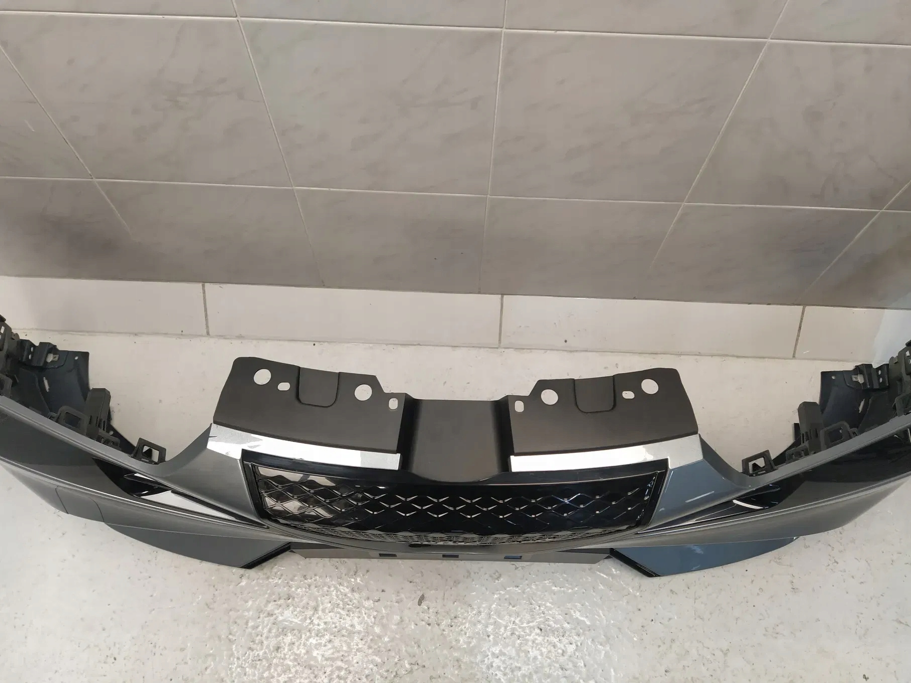 ALFA ROMEO JUNIOR 24- bumper front front grill KRATKI 6XPDC original
